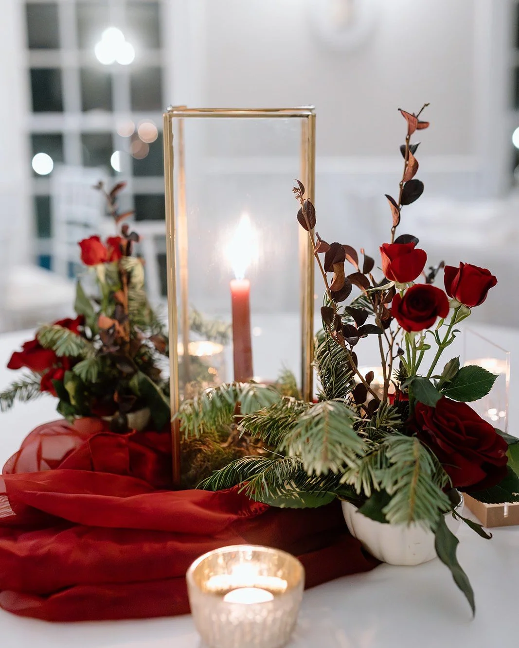 Beautiful wedding vibes for winter.  Now is the time to be thinking of venues for your Winter or Spring wedding. 
We'd love for you to come visit us so we can show you why you want to be a BHG Bride!  https://www.bradfordhouseandgardens.com/contact-u