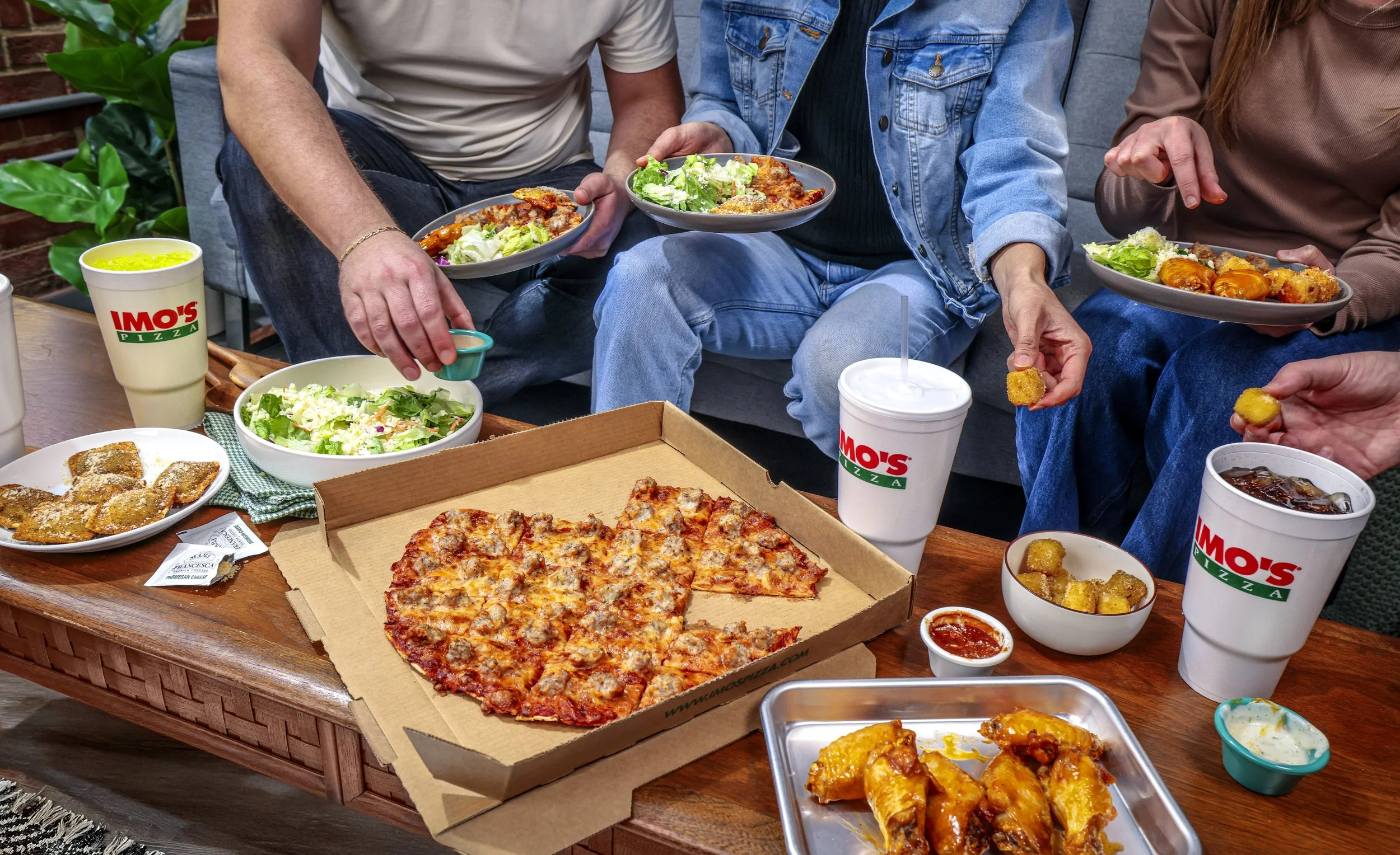 Imos_Pizza_Q2_21IMG_1036.jpg