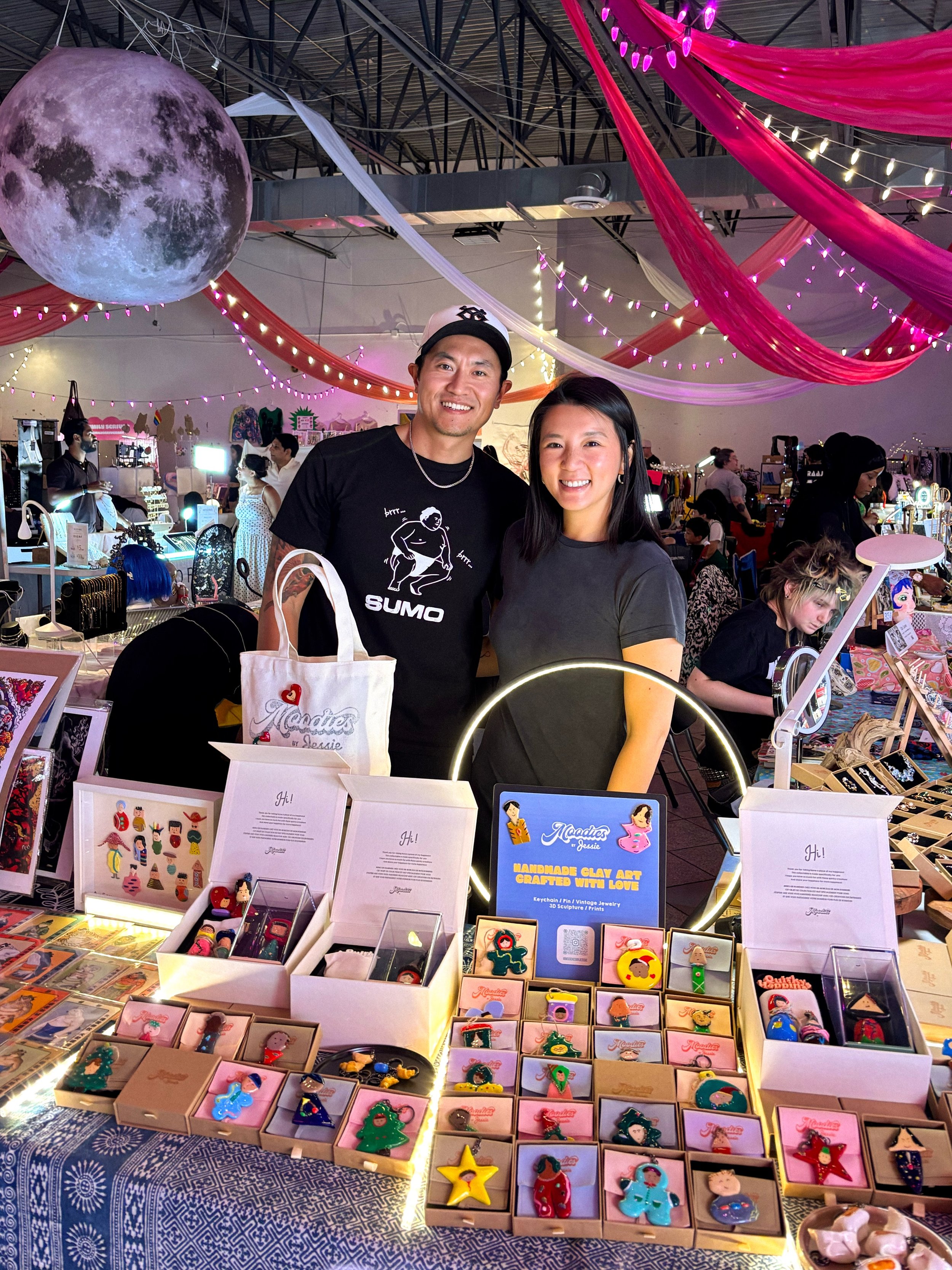 A great time! Twas an awesome experience joining @moodiesbyjessie on her show @torontonightmarket. Toronto is such a special place, can't say that enough, please visit. Thank you for everyone that stopped by!

@moodiesbyjessie, the cutest handmade ac
