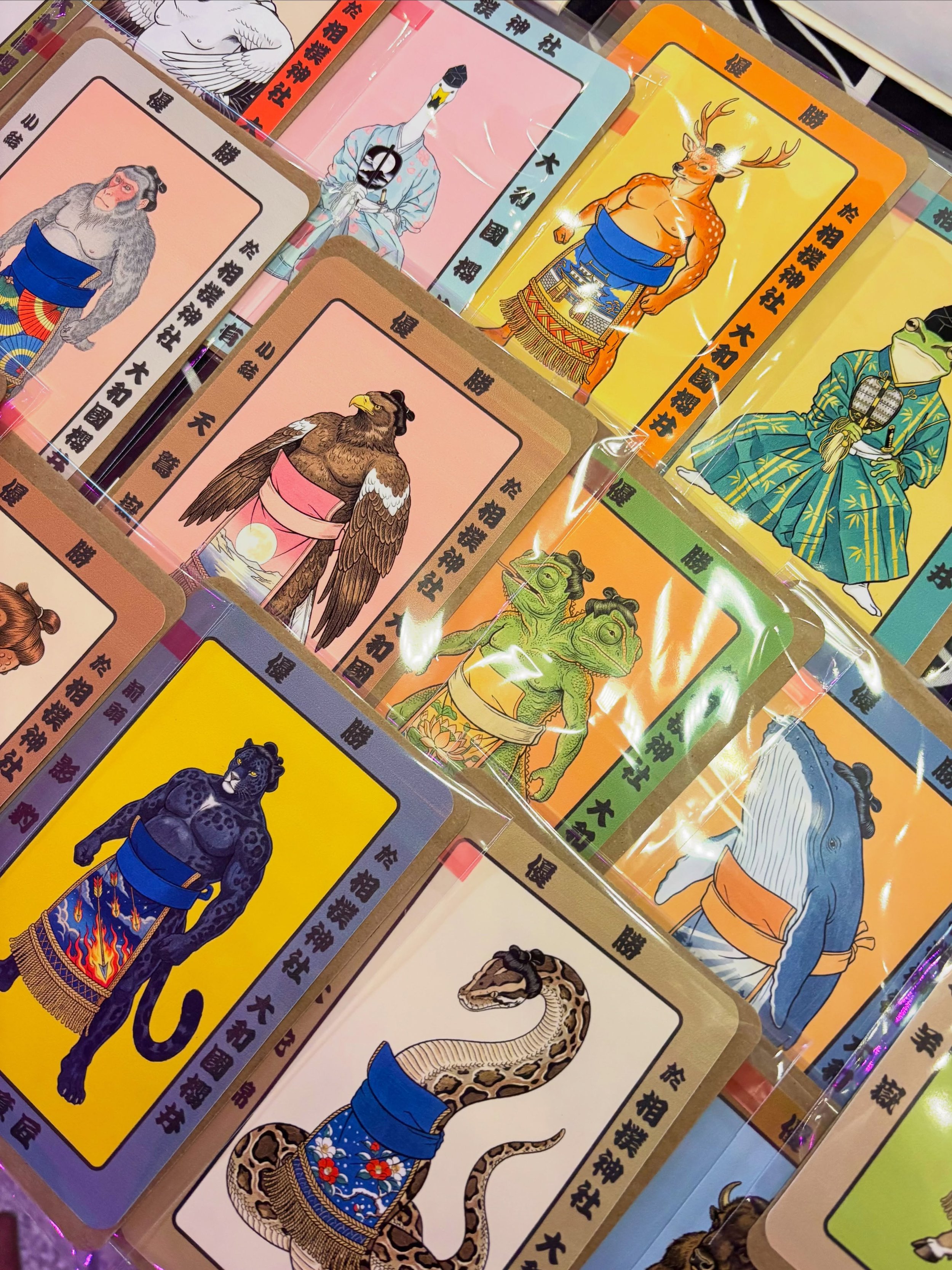 Mythological animals Yusho portrait prints, available til Sunday at Toronto Night Market.

42 unique rikishi, 5 gyoji, 4 yobidashi, 1 sheet. Incredible to see this months long project finally comes to light. More to come. 

#Sumo #SumoArt #優勝 #大相撲 #b