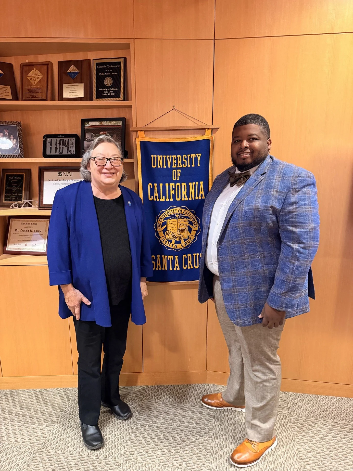 VP Hardiman Heads to the West Coast!⁠
⁠
VP Hardiman traveled to the West Coast to visit the University of California, Santa Cruz, for a powerful time of connection with OWLS Scholar and senior Sonia DeLarios Moran, who is majoring in Critical Race an