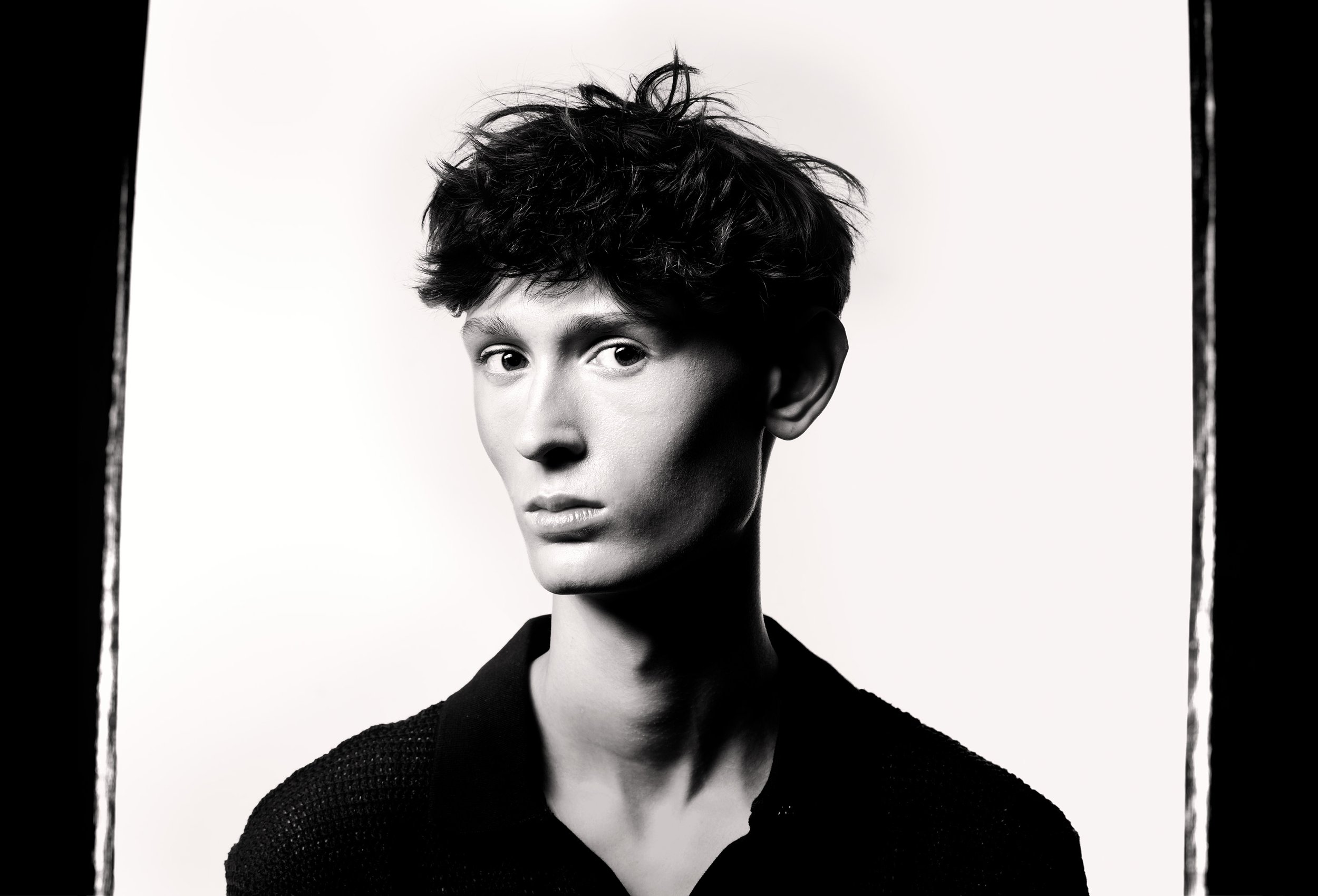 Dylan 2000pxH 72dpi.jpg
