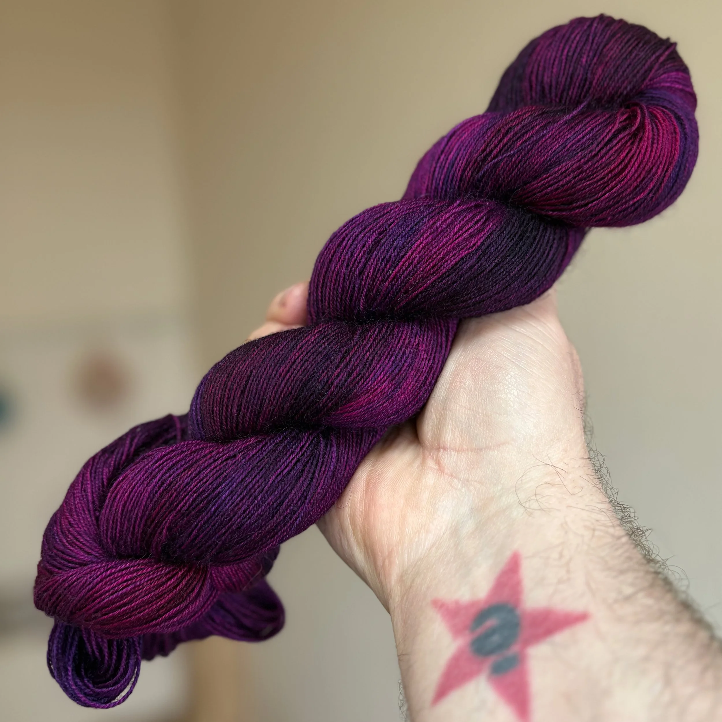 'Berry Pie' (Long Fingering)