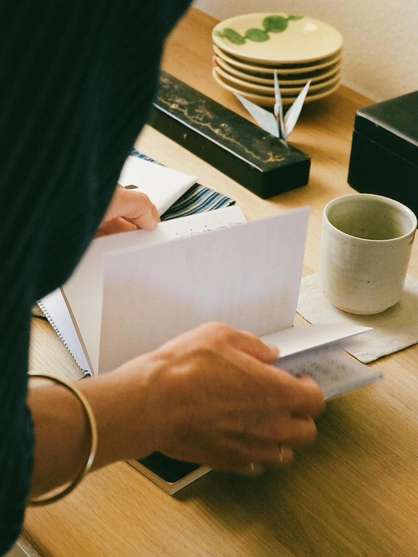 Beautifully crafted Kittachi teacup 🤍
A perfect mix of Japanese tradition and modern simplicity. With its sharp, straight lines and soft, understated look, this cup is designed for comfort and everyday use.

Hand-thrown by skilled artisans in the Ig