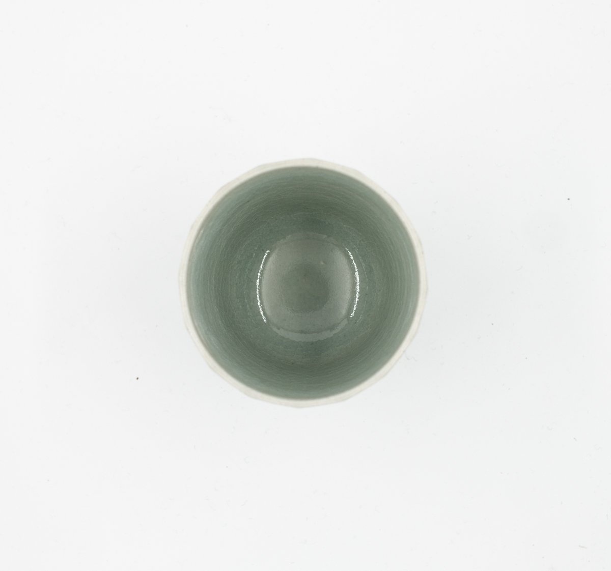 Yunomi by Kazami Gama_inside.jpg