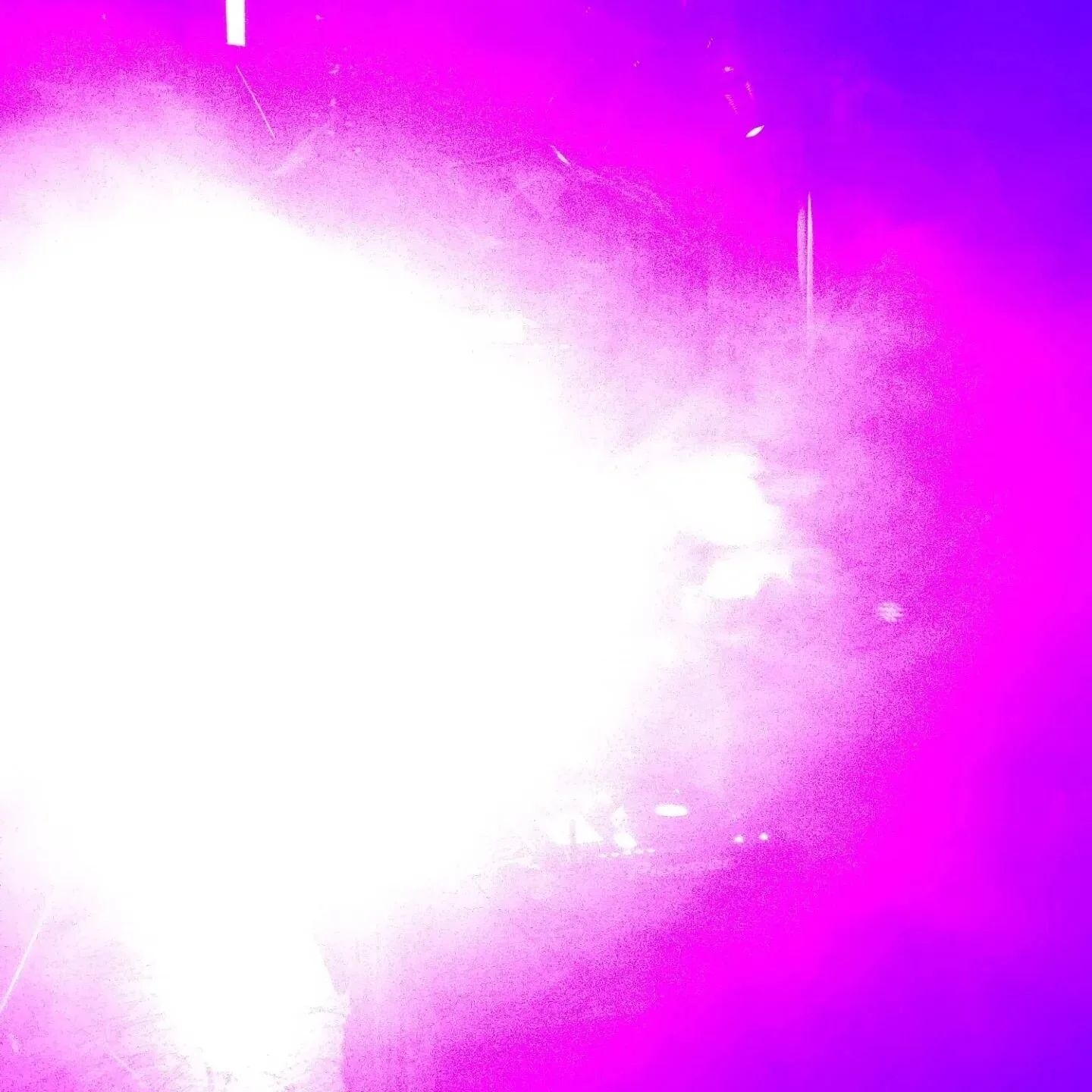 Suuri kiitos kaikille osallistujille, tekij&ouml;ille ja yhteisty&ouml;tahoille Kuopion SoiJaTanssit 2022-festivaalista!!! T&auml;t&auml; ihanuutta ei olisi tapahtunut ilman teit&auml;! ✨✨

Kohtaamisia, t&ouml;rm&auml;yksi&auml; ja t&ouml;rm&auml;yty