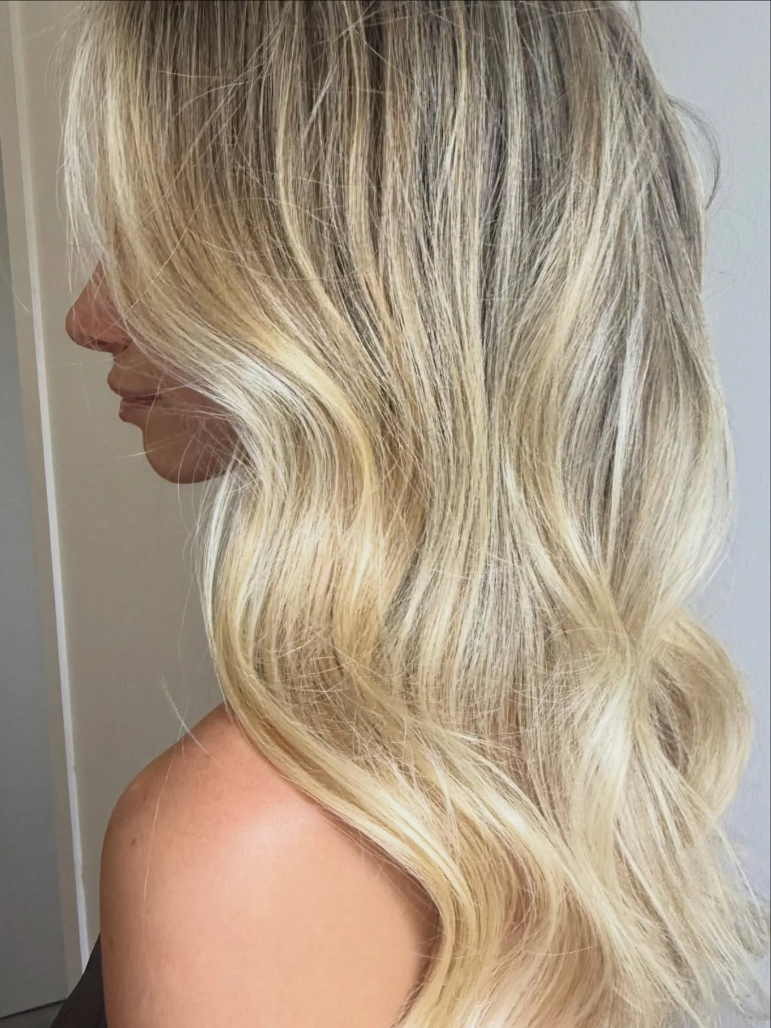 Being blonde is in fact a personality trait 💅🏼✨

Bright, creamy, dimensional and just the right amount of lived-in. 

Obsessed with this colour by @casey_maverickhair 

#maverickhairsalon #awardwinningsalon #blondespecialists #springblonde