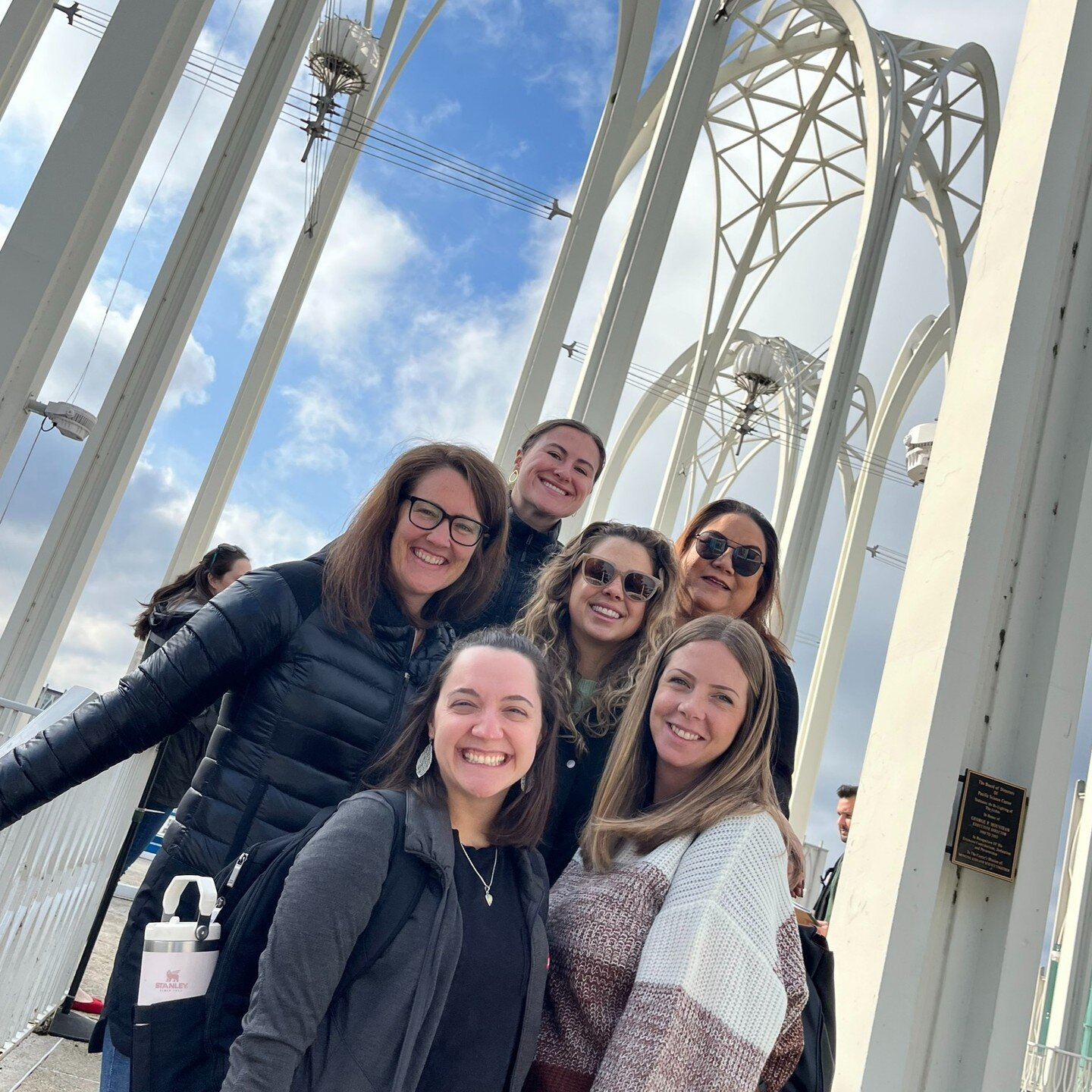 Can you name this iconic #PNW location? We love when the sun comes out while we do walk-throughs and site visits to put the final touches together before attendees arrive! 🌤️ #eventprofs