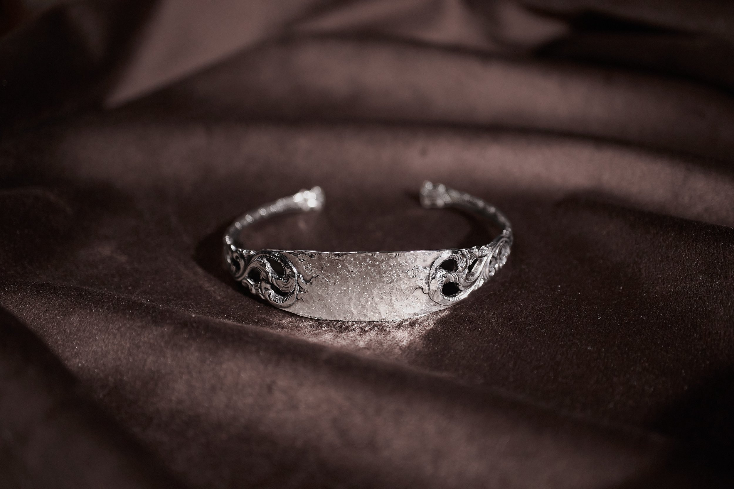 Dobbel-Rokokko Bracelet 1_web.jpg
