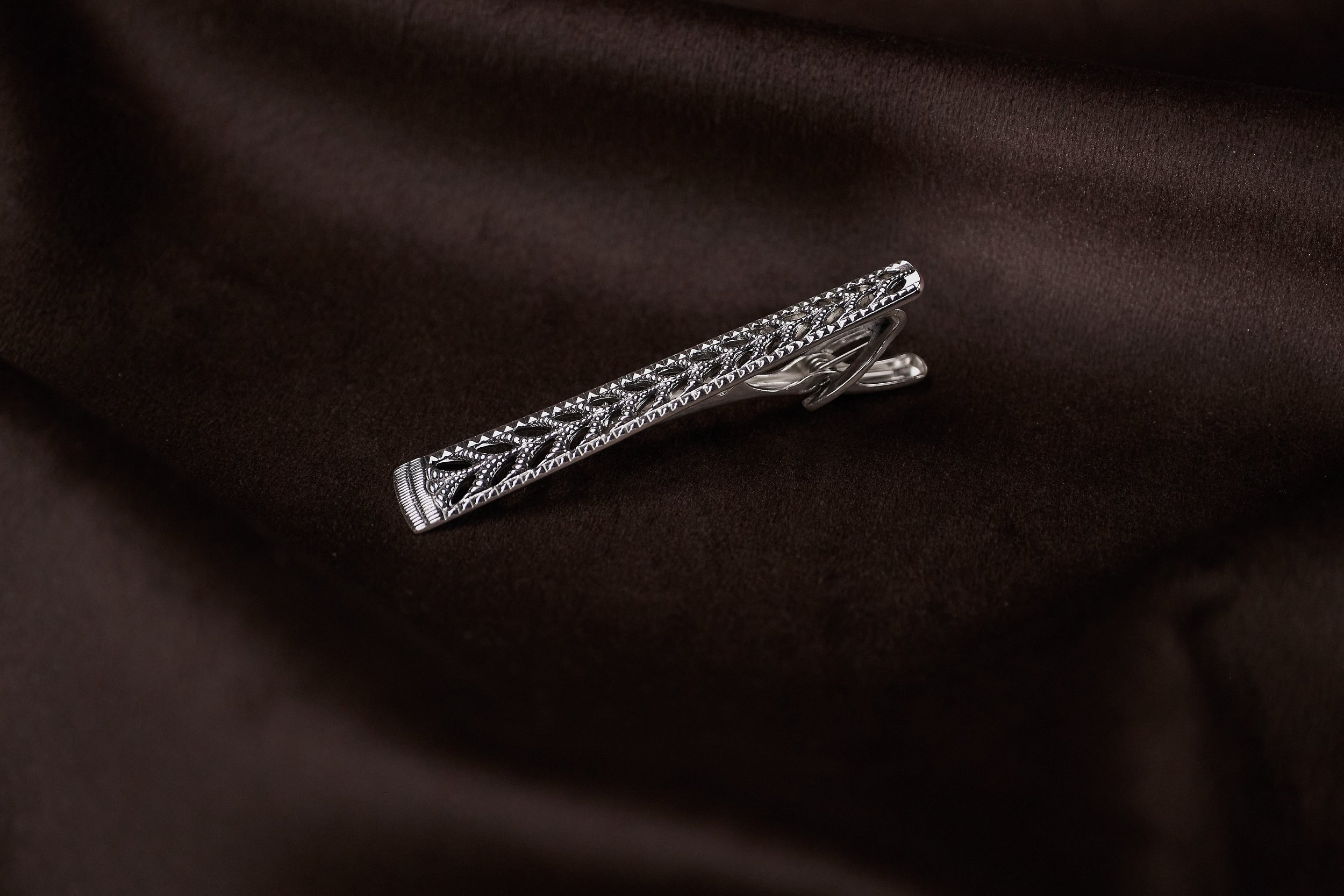 Juvel Tie Clip 1_web.jpg