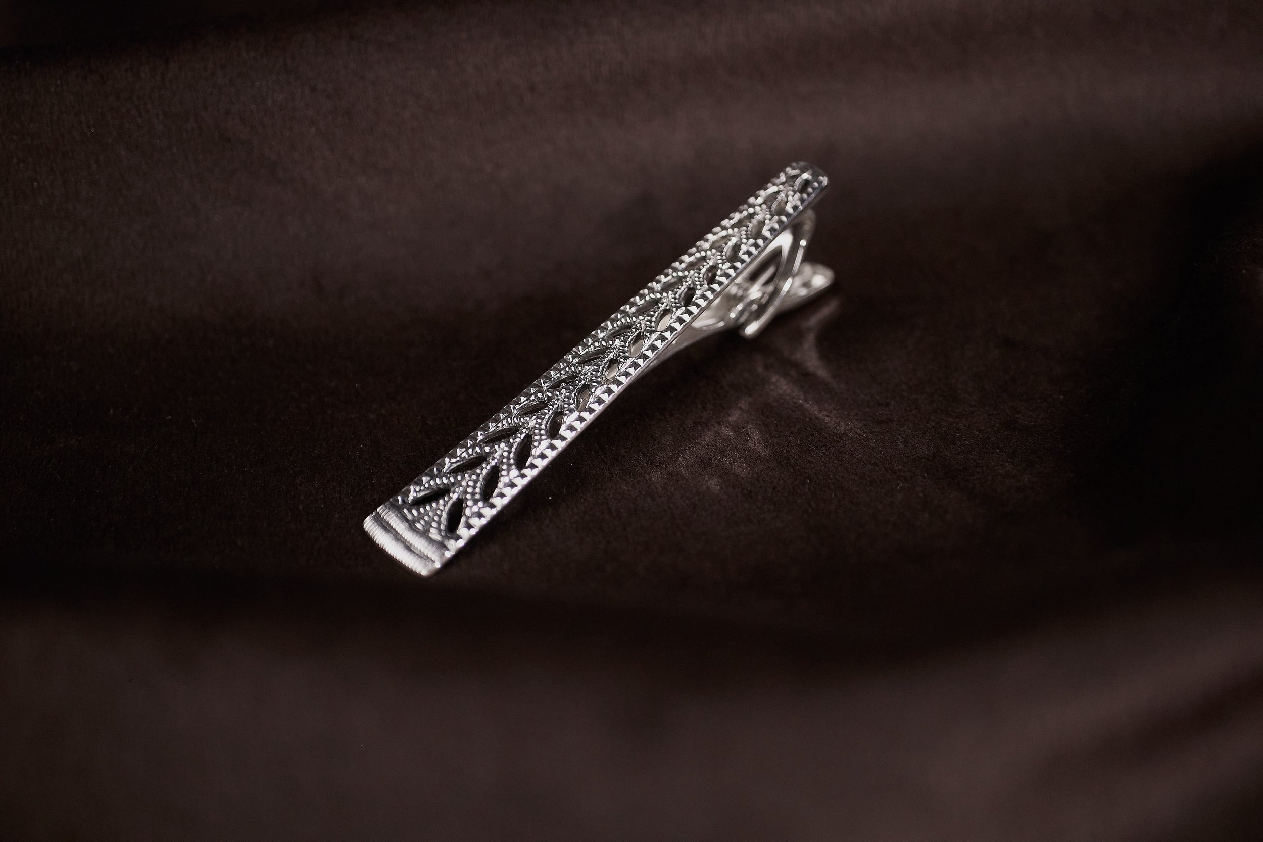 Juvel Tie Clip 2_web.jpg