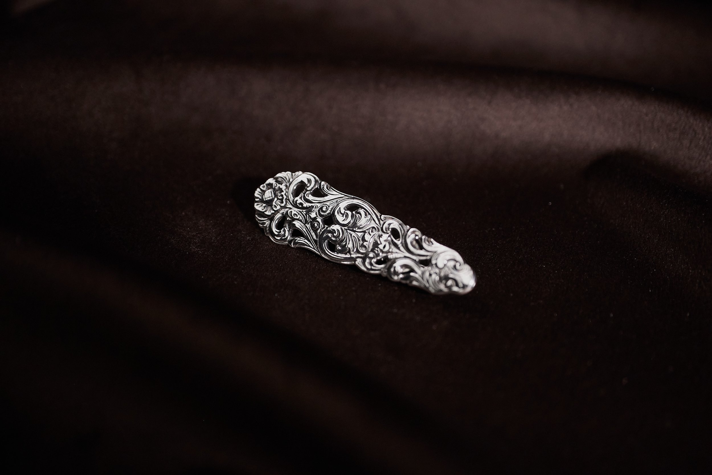 Valdres Brooch 2_web.jpg