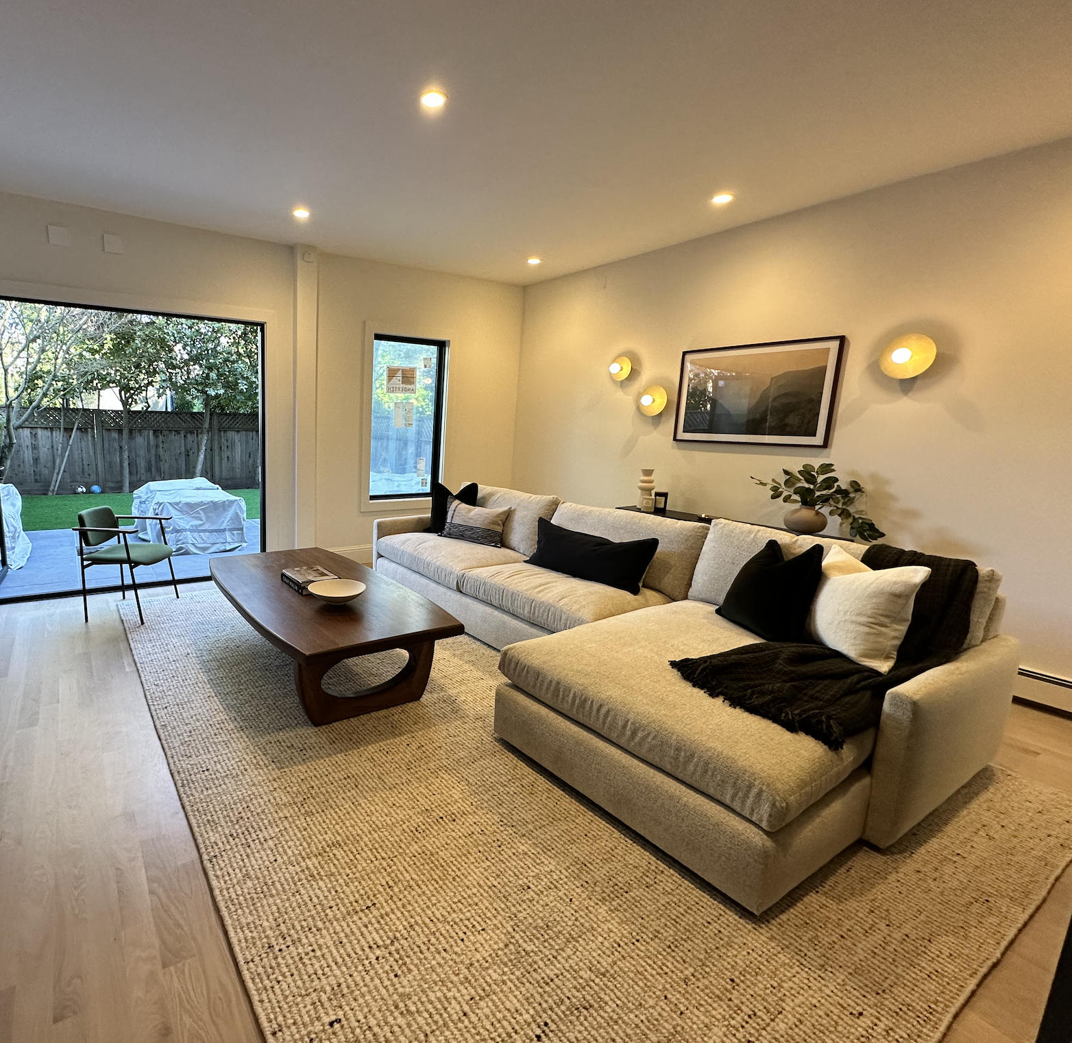 faralli living room 3.png