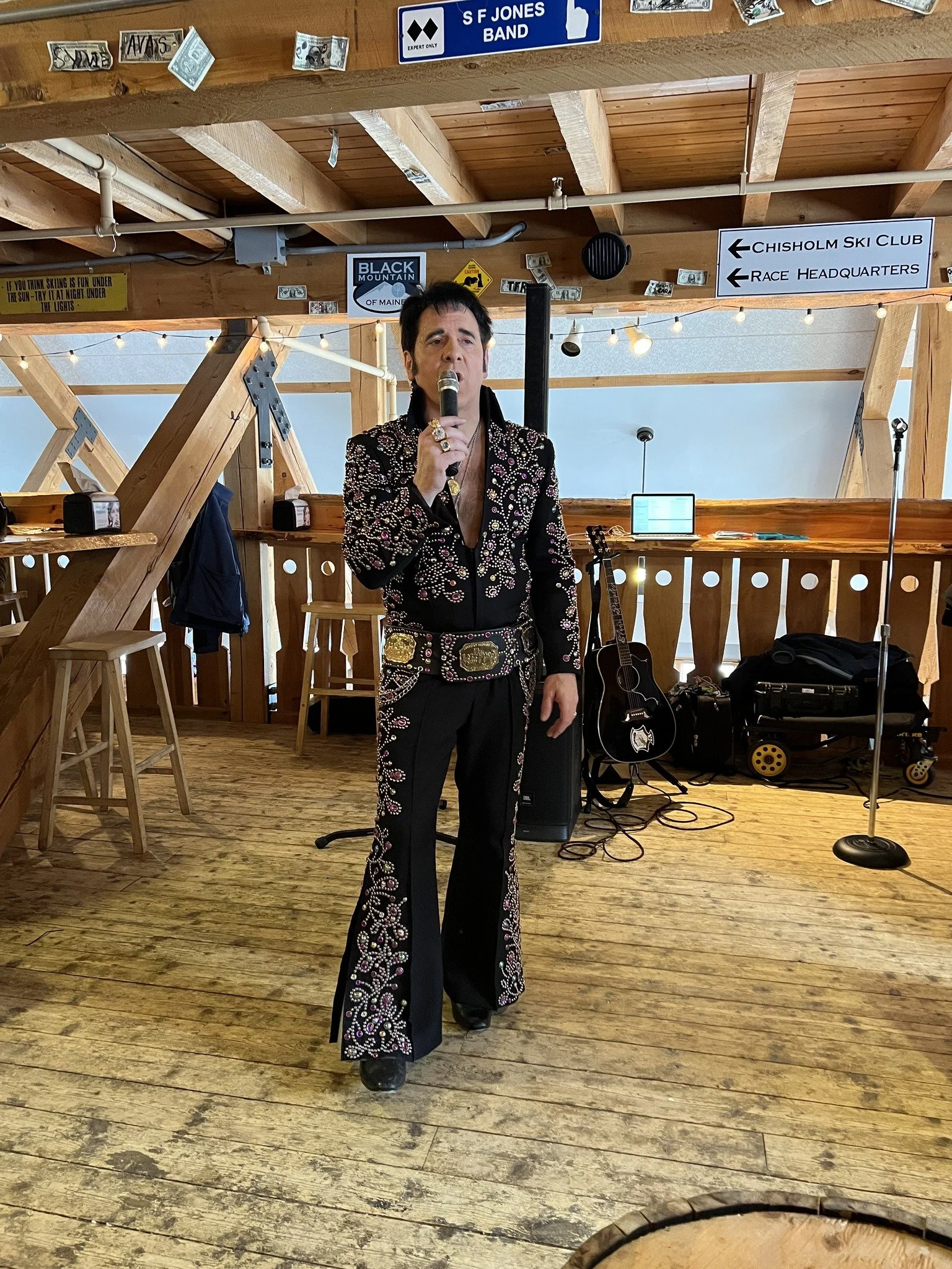 "Elvis"