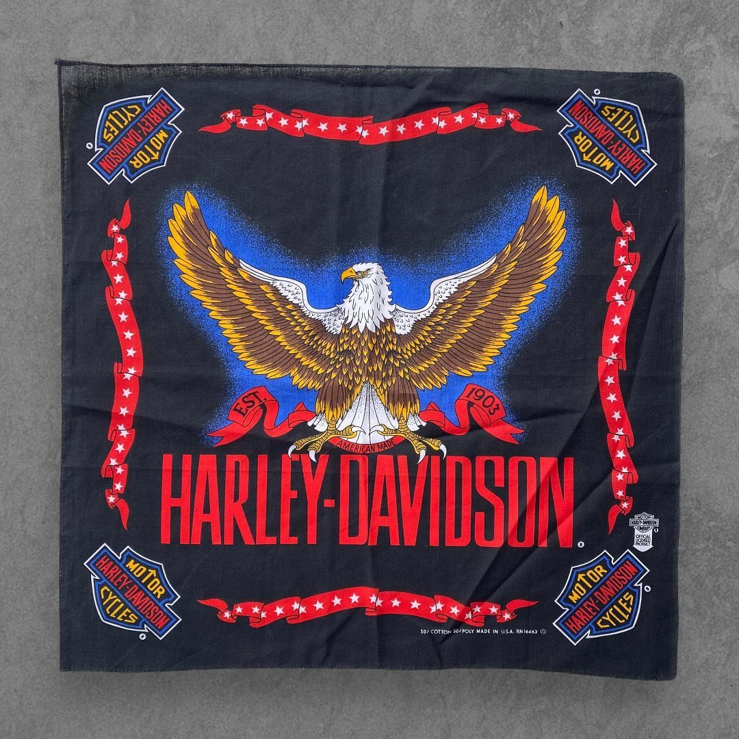 🇺🇸 80&rsquo;s Harley bandanas
🤝🏽 DM for dibs
📡 Online next week otherwise 

&mdash;

#vintageharley #harleydavidson