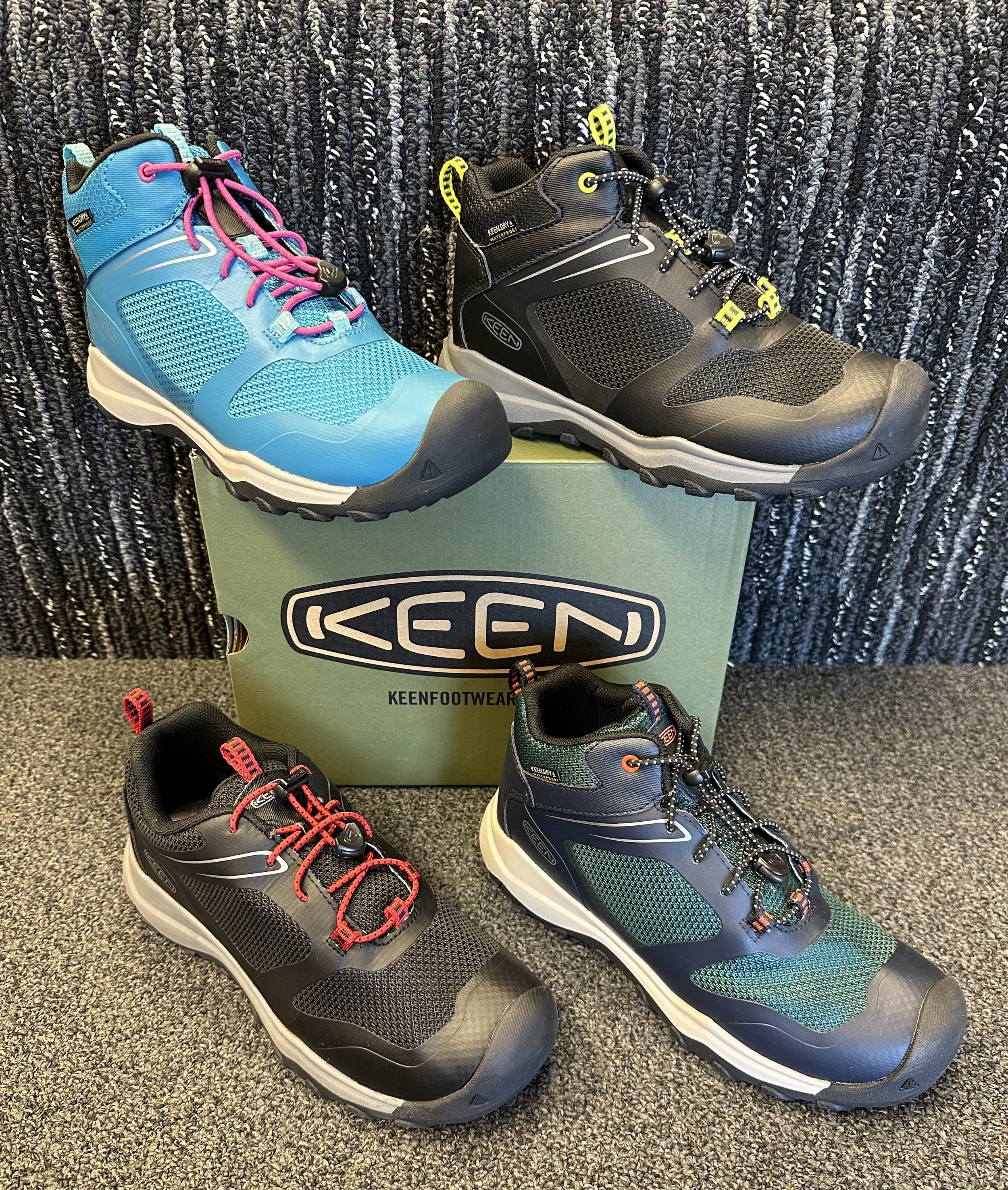 Stride rite deals waterproof shoes