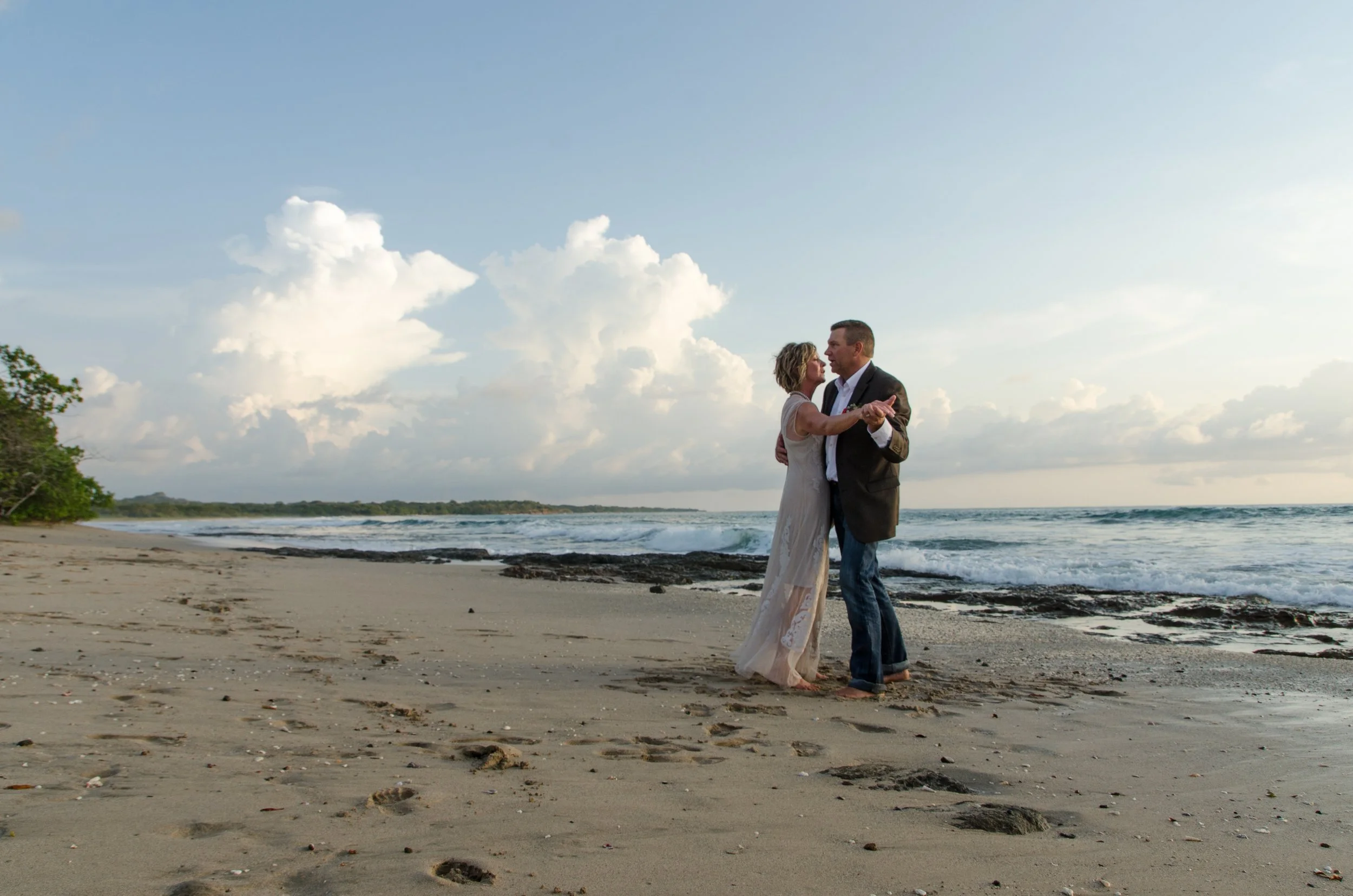 Playa Mansita, Elopement, Stephanie & Darriel