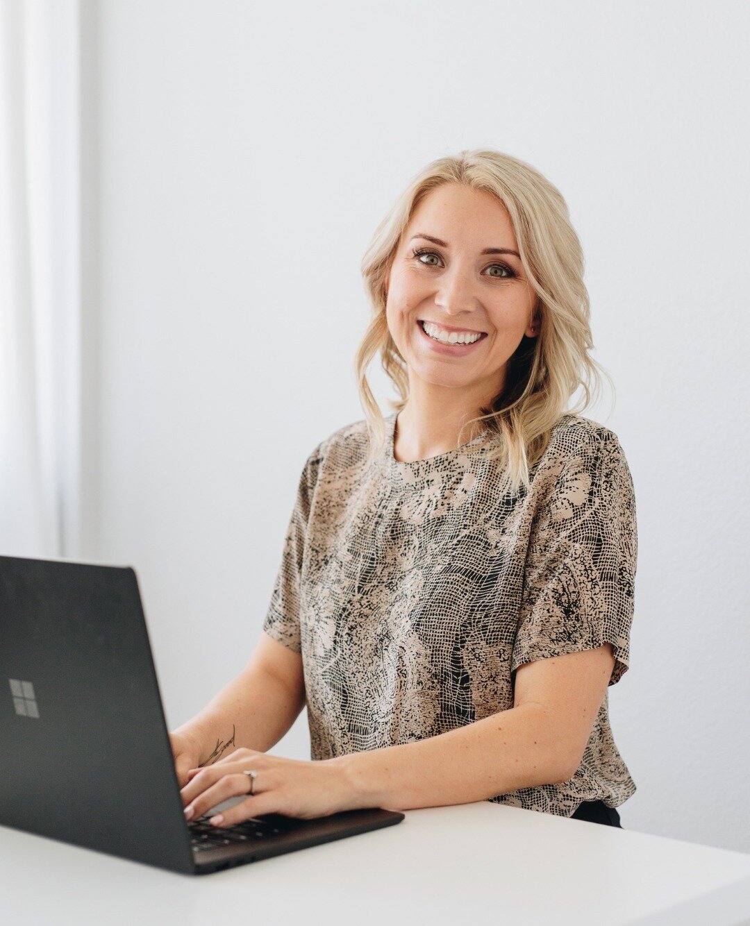 Our fearless leader, Ashley, has graced the pages of Canvas Rebel with her entrepreneurial wisdom. She&rsquo;s been featured in an article on their website! 👏⁠
⁠
That&rsquo;s right! She&rsquo;s spilling the tea on what it takes to make it in the bus