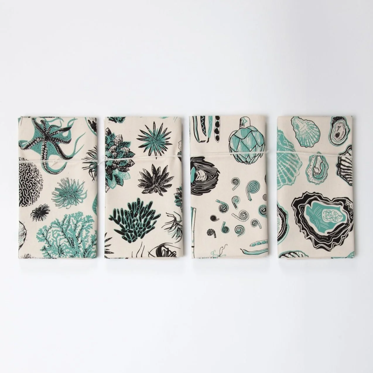 aloe-tea-towels-family-shot-ss16.jpg