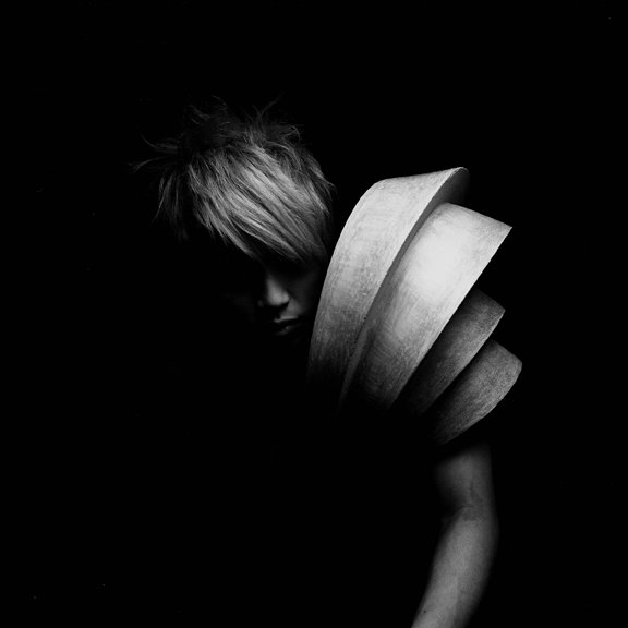 Philip Li_UNTITLED (#1) - FROM 'THE STATUE' SERIES (72dpi).jpg
