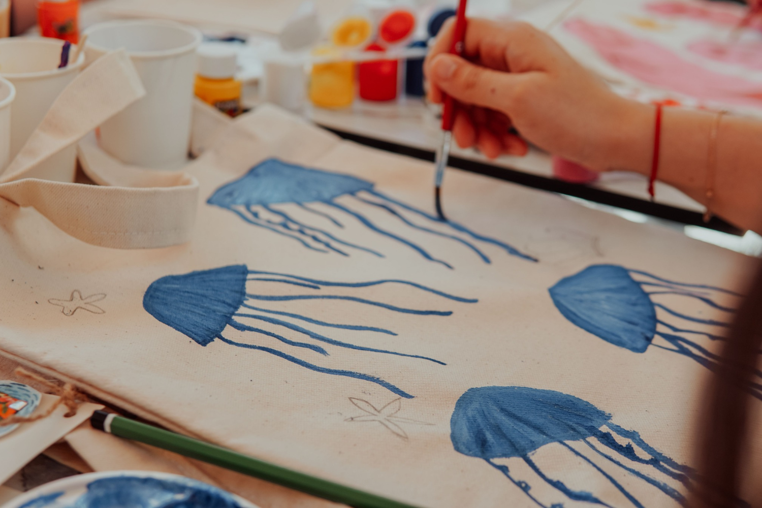 Rainbow Youth Club: Paint a Tote Bag