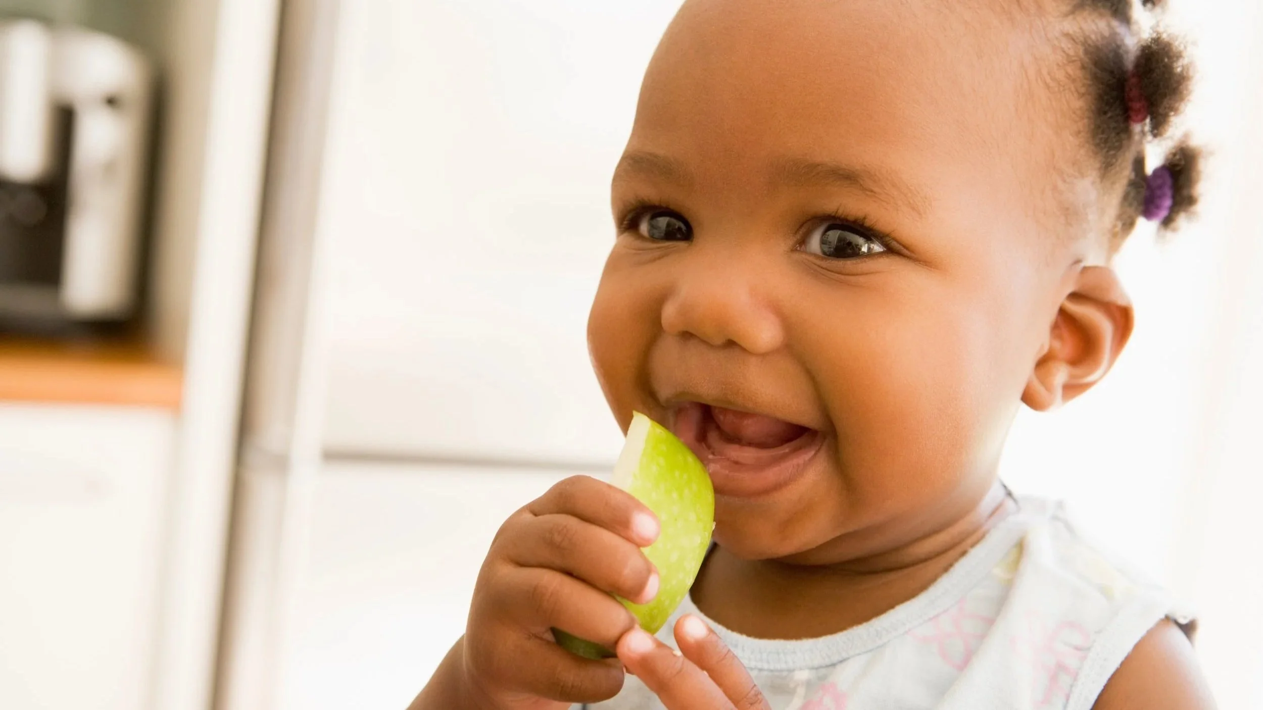 When Should My Child First Visit the Dentist? A Parent's Guide