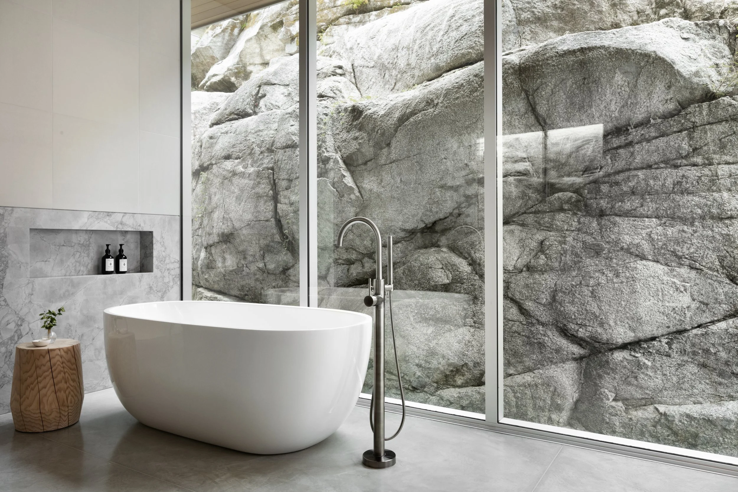 Sakinaw Lake House, Sunshine Coast, BC