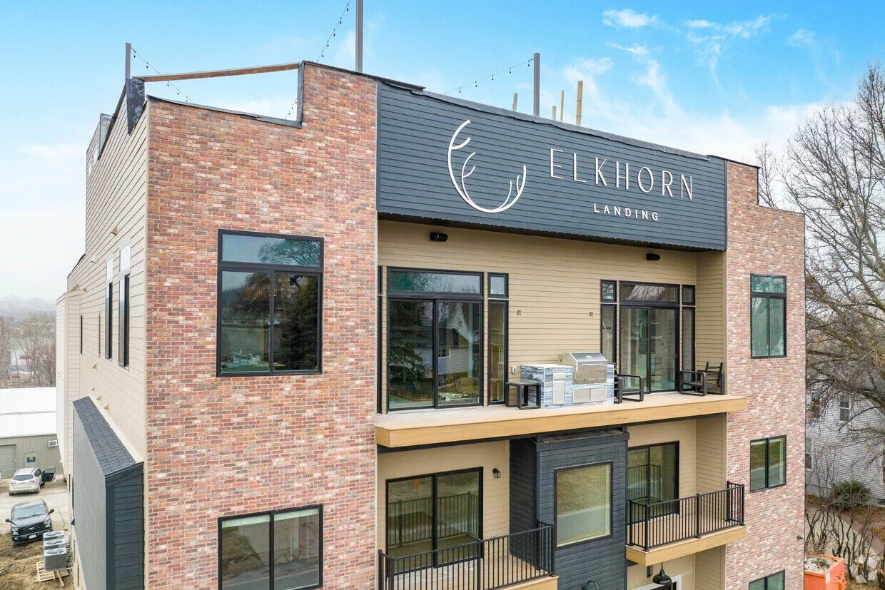 elkhorn-landing-elkhorn-ne-building-photo.jpg
