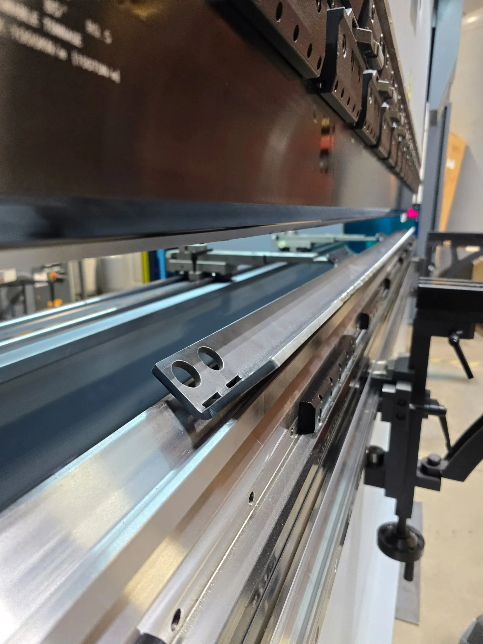 press brake bending