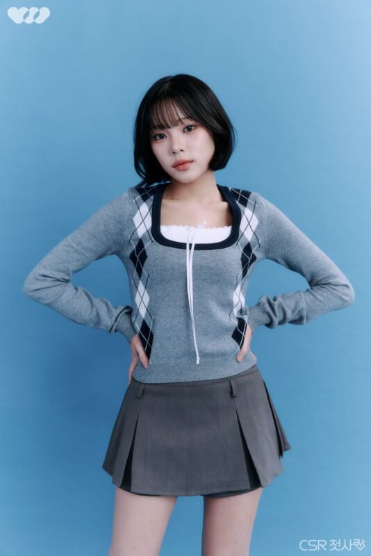 The “Hidden Charms” CSR’s SIHYEON Wants to Show