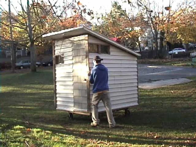  PORTABLE HOMELESS SHELTER 3 