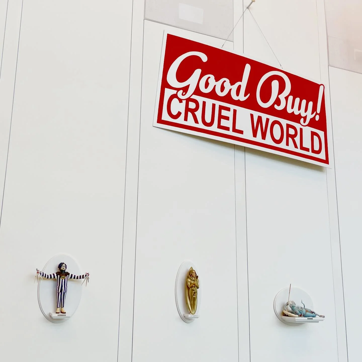 IG LIVE 1:30p PST tomorrow Nov.21 for a last chance walk thru before my &ldquo;Good Buy! Cruel World&rdquo; show ends. I&rsquo;ll also be available for in-person walk thru&rsquo;s @vashoncenter at 2p PST tomorrow Nov.21. &ldquo;Good Buy! Cruel World&