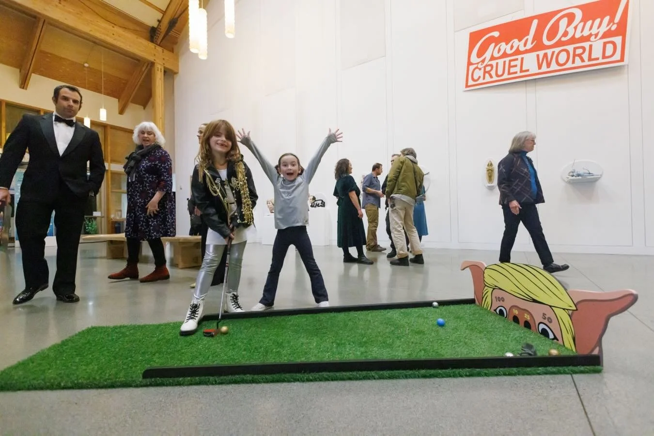 I kinda wish I didn&rsquo;t have so much going on at my opening because I missed moments like this. And if you missed the show entirely so far, your last chance is this weekend. &ldquo;Good Buy! Cruel World&rdquo; @vashoncenter ends Nov.30.