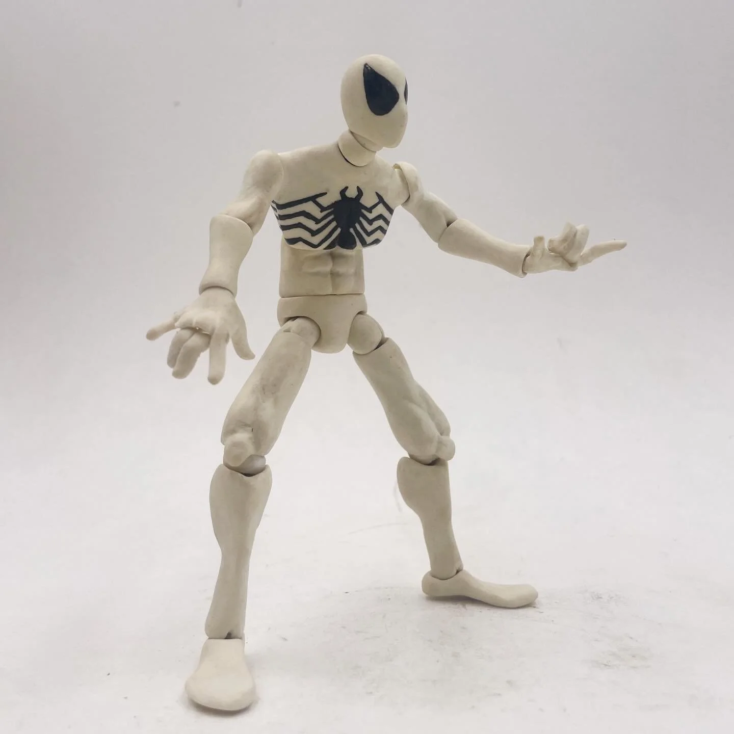 Wow!!! I&rsquo;m super grateful to those of you who&rsquo;ve bid on this. ❤️❤️❤️❤️❤️THANK YOU❤️❤️❤️❤️❤️The shock of battling so many different symbiotes &amp; avatars from other dimensions has bleached Spidey white. He&rsquo;s up for auction - at my 