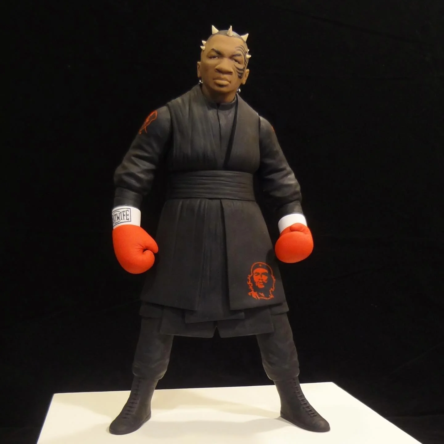 last chance. The auction to win this piece ends tonight. If the final price is more than $800
I&rsquo;ll donate 25% to charity @domesticabusewomensnetwork - see my link