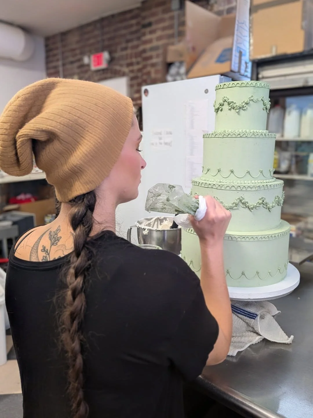 Amanda hard at work on a beautiful wedding cake!
⠀

⠀

⠀

⠀

⠀

⠀

⠀

⠀

⠀

⠀

#richmondwedding #richmondweddings #rvawedding #rvaweddings #rvaweddingcake #rvaweddingcakes #richmondvawedding #richmondvaweddings #rvacake #rvacakes #rvacustomcakes #rva