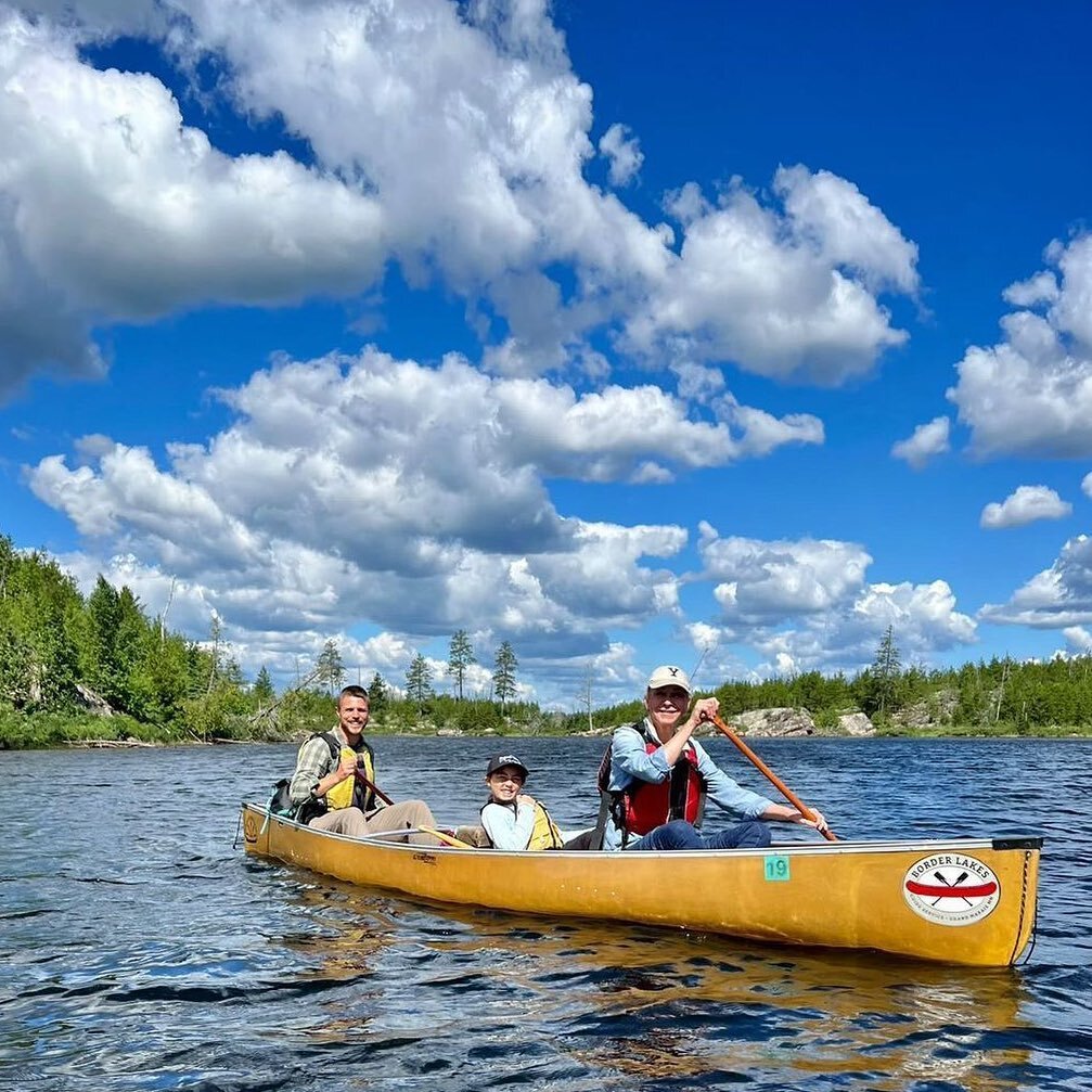 We&rsquo;ve been loving these blue-sky, Boundary Waters, blueberry days. 

#wokeupnorth #visitcc
#onlyinmn #natgeo #natgeoyourshot
#natgeowild #boundarywaters
#gunflinttrail #wilderness #outdoors
#outdoorlife #hereinmn #upnorth
#optoutside #northshor