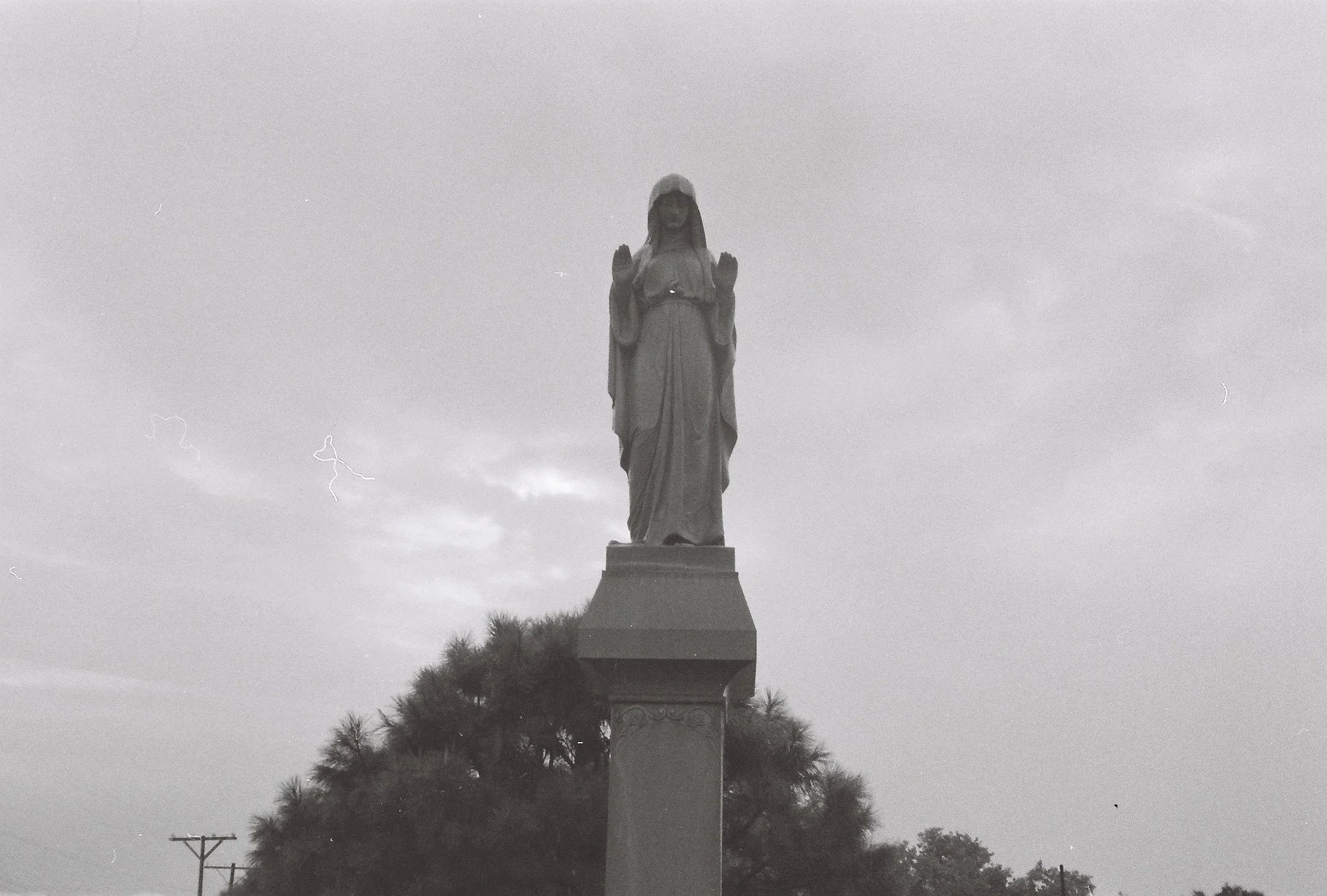 R1-03312-0017.JPG