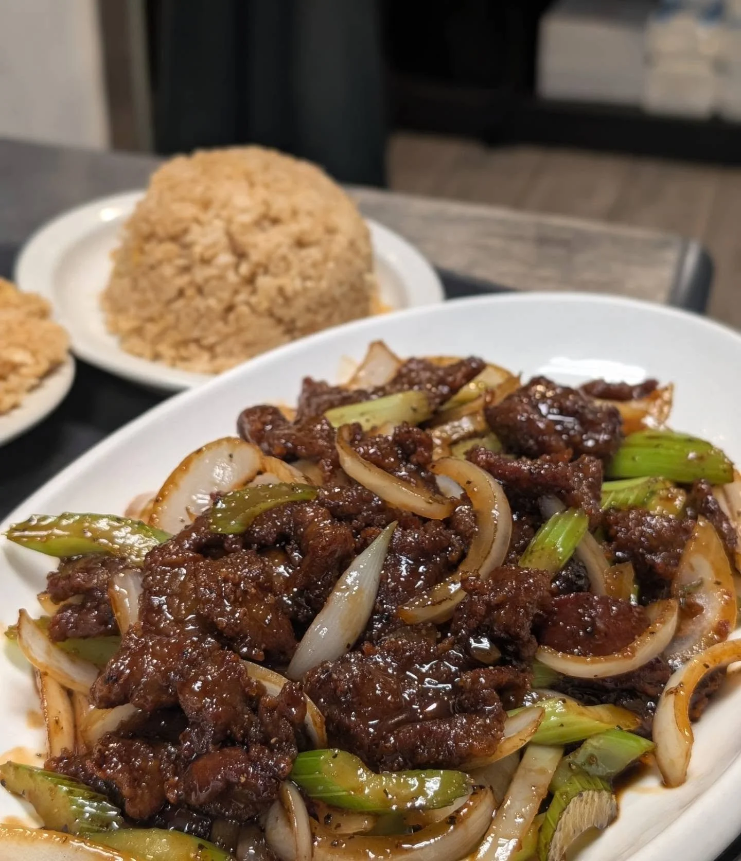 We are open! Come in from 11am to 8:30pm to dine with us! 

📍The Rice Hat 
1702 US 181 A9 Portland, TX 78374 
Mon - Sat 11am to 8:30pm 
Sunday CLOSED
📞361-977-2075