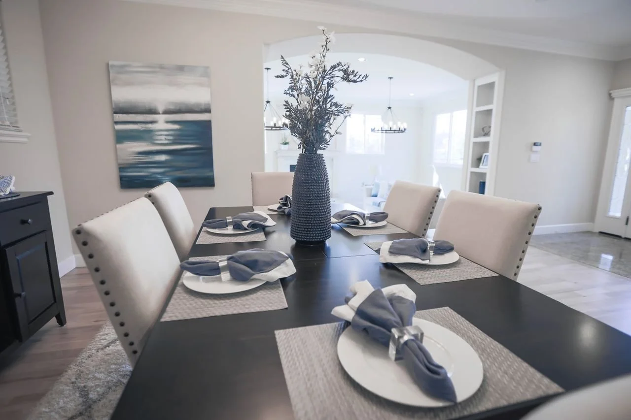 A properly staged dining area for a listed home for sale