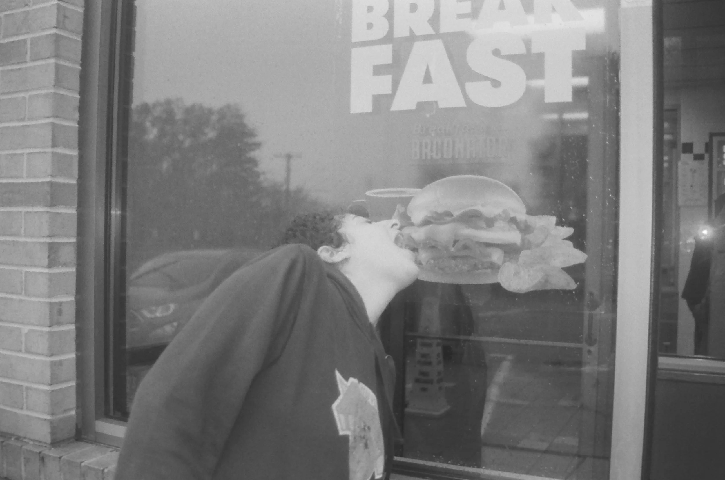 leora at wendy's 2022
35mm