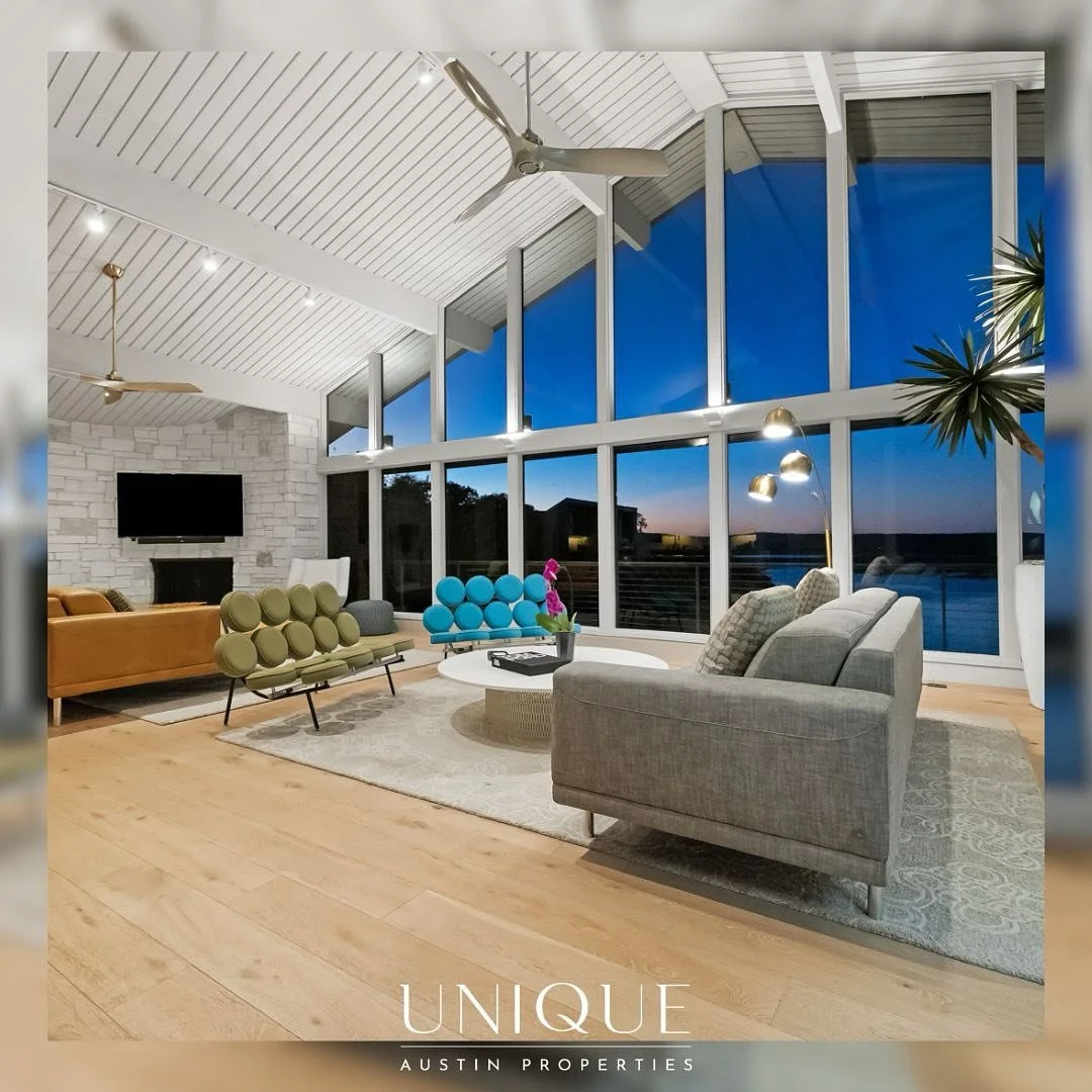 Are you looking for the perfect Lake Travis property to hit the #realestate market? Your wait is almost over!
𝐂𝐨𝐦𝐢𝐧𝐠 𝐒𝐨𝐨𝐧 ✨
A Mid-Century Modern masterpiece reimagined by Furman + Keil Architects. Walls of glass, architectural steel, and na