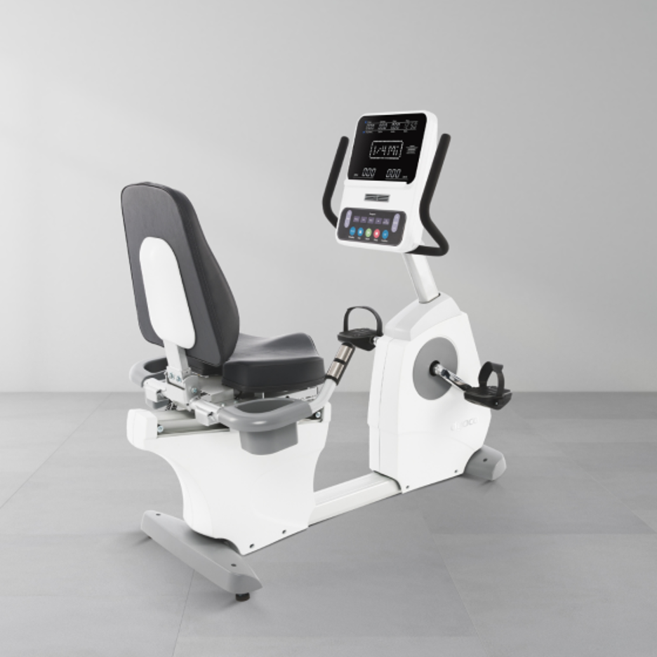 SPIRIT FITNESS 4.0R RECUMBENT BIKE