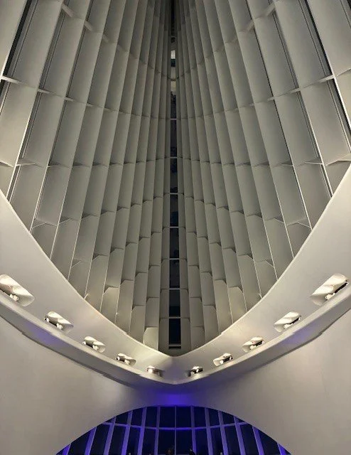 "Milwaukee Art Museum" 2026
14hx11w_in