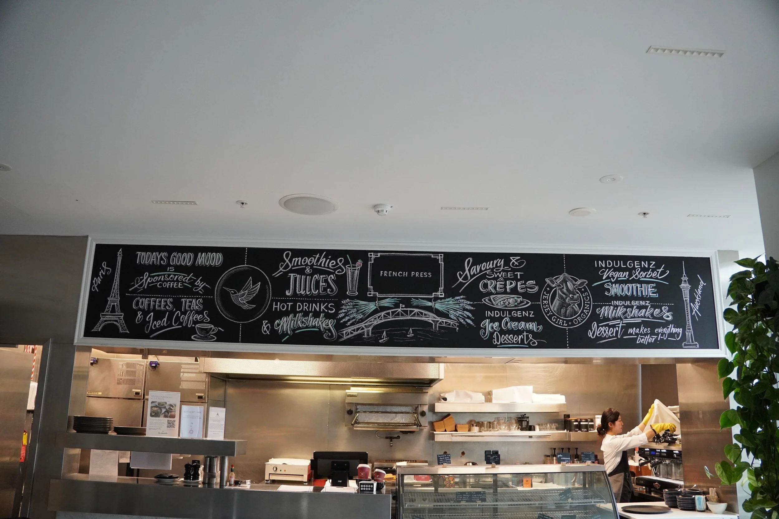 Sofitel Auckland Viaduct | Mural Calligraphy