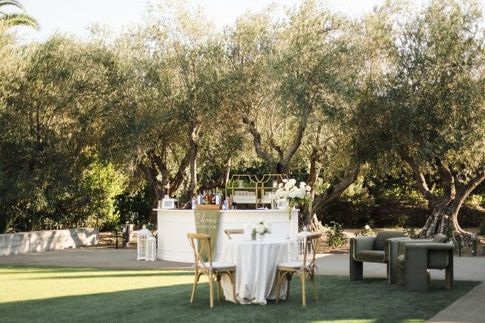 When planning a luxury wedding in Napa Valley, beauty is only one piece of the equation. Passent and Roy&rsquo;s wedding at The Estate Yountville was a masterclass in intentional experiences for their guests - a culturally rich vineyard celebration, 