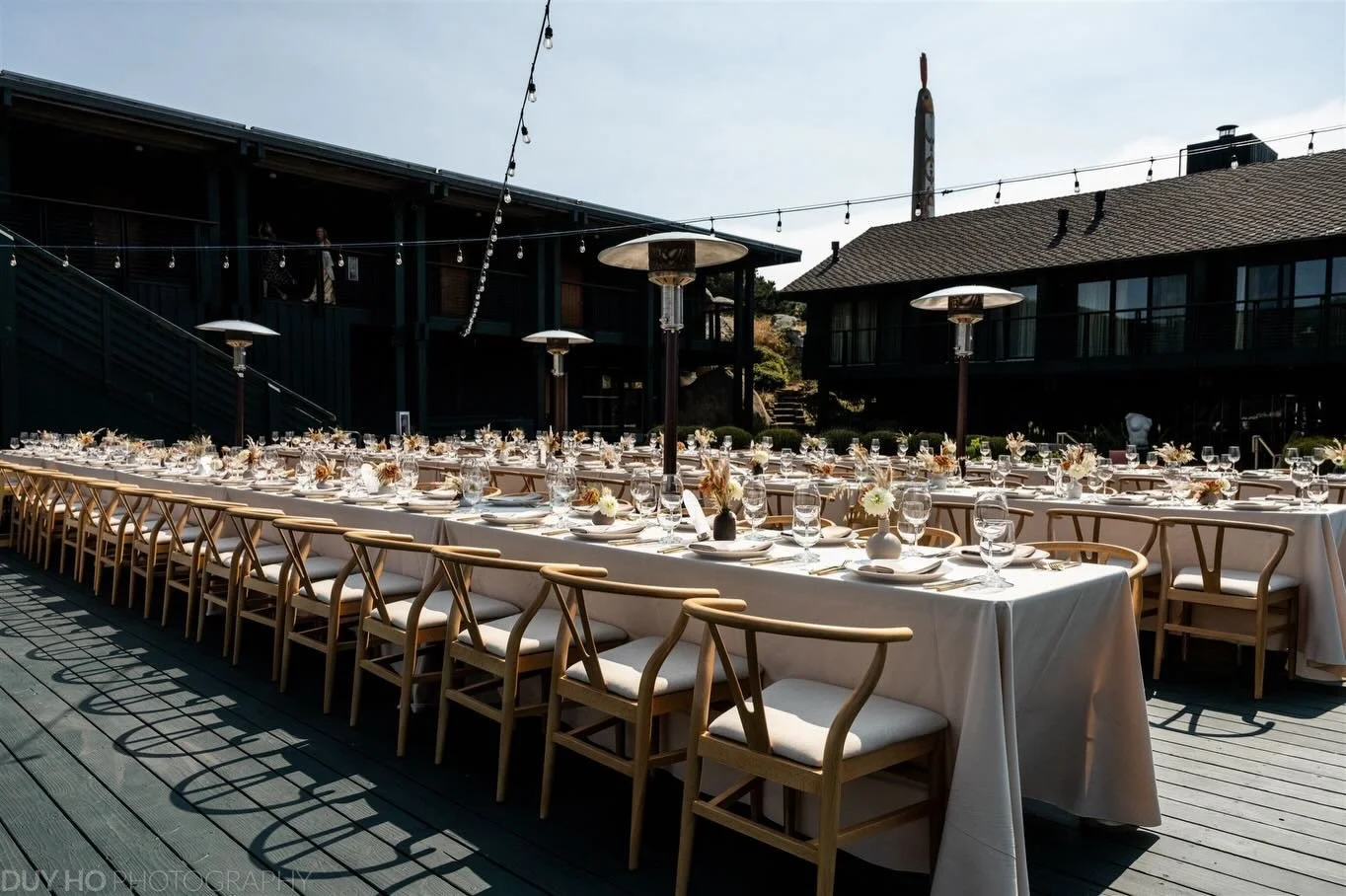 Details from Timber Cove✨

Venue // @timbercoveresort
Planner // @kismetweddings.co | @kismetevent.co
Photography // @duyho_
Florist // @vandafloraldesign
Rental // @encoreeventsrentals
Hair &amp; Makeup // @brush.the.salon
Cake // @frannyscupandsauc