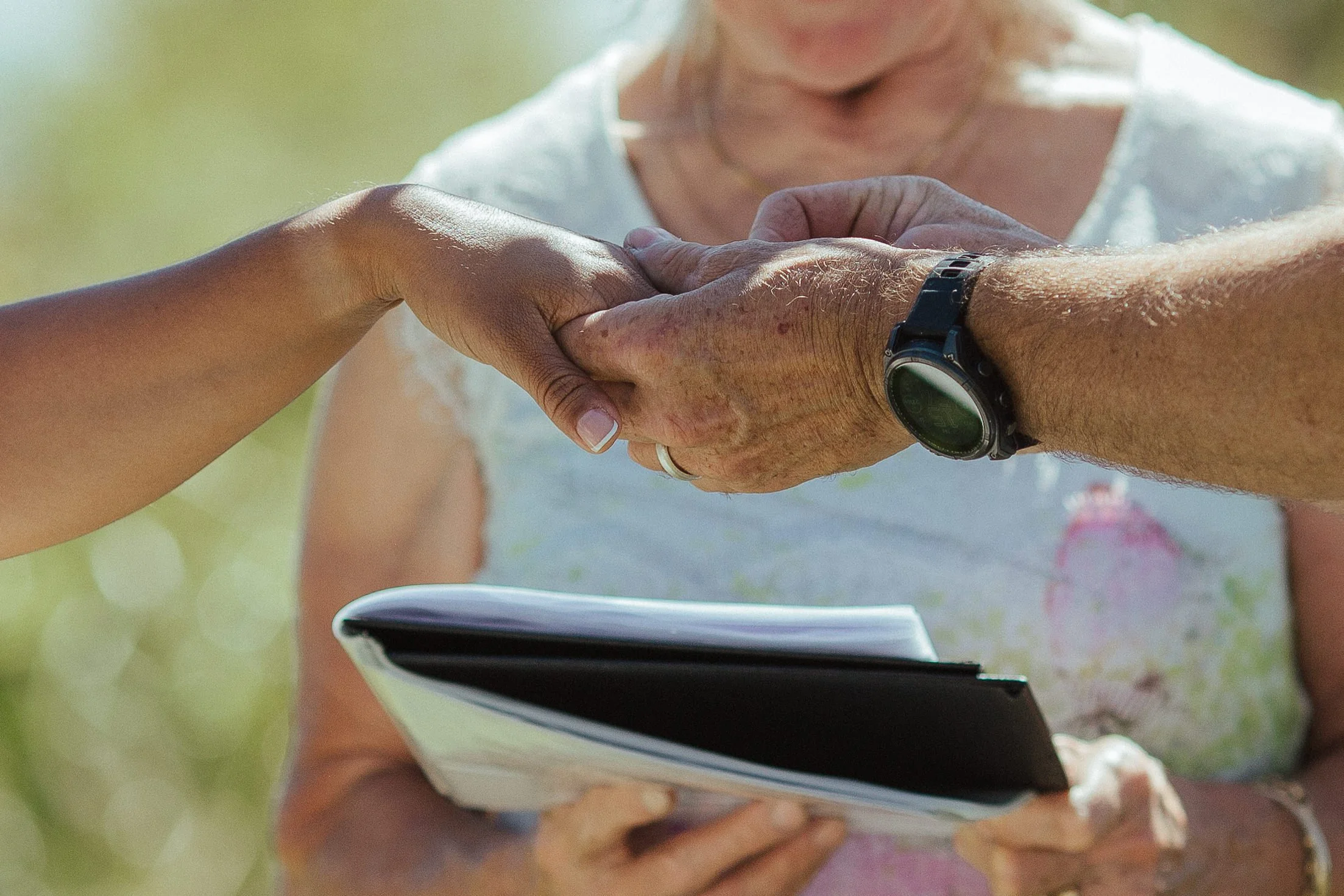 Duncan + Sandra FS-387.jpg