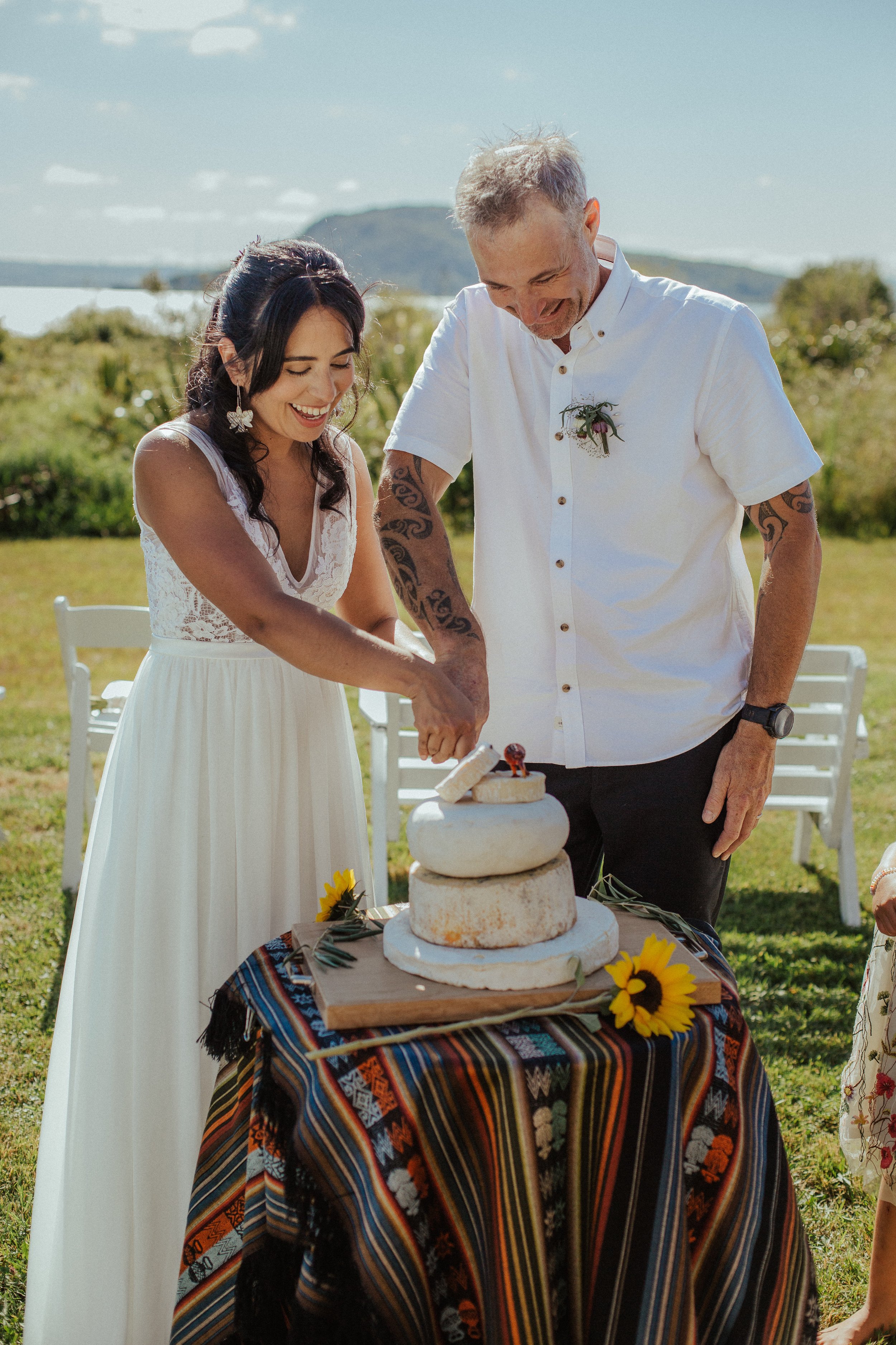 Duncan + Sandra FS-807.jpg