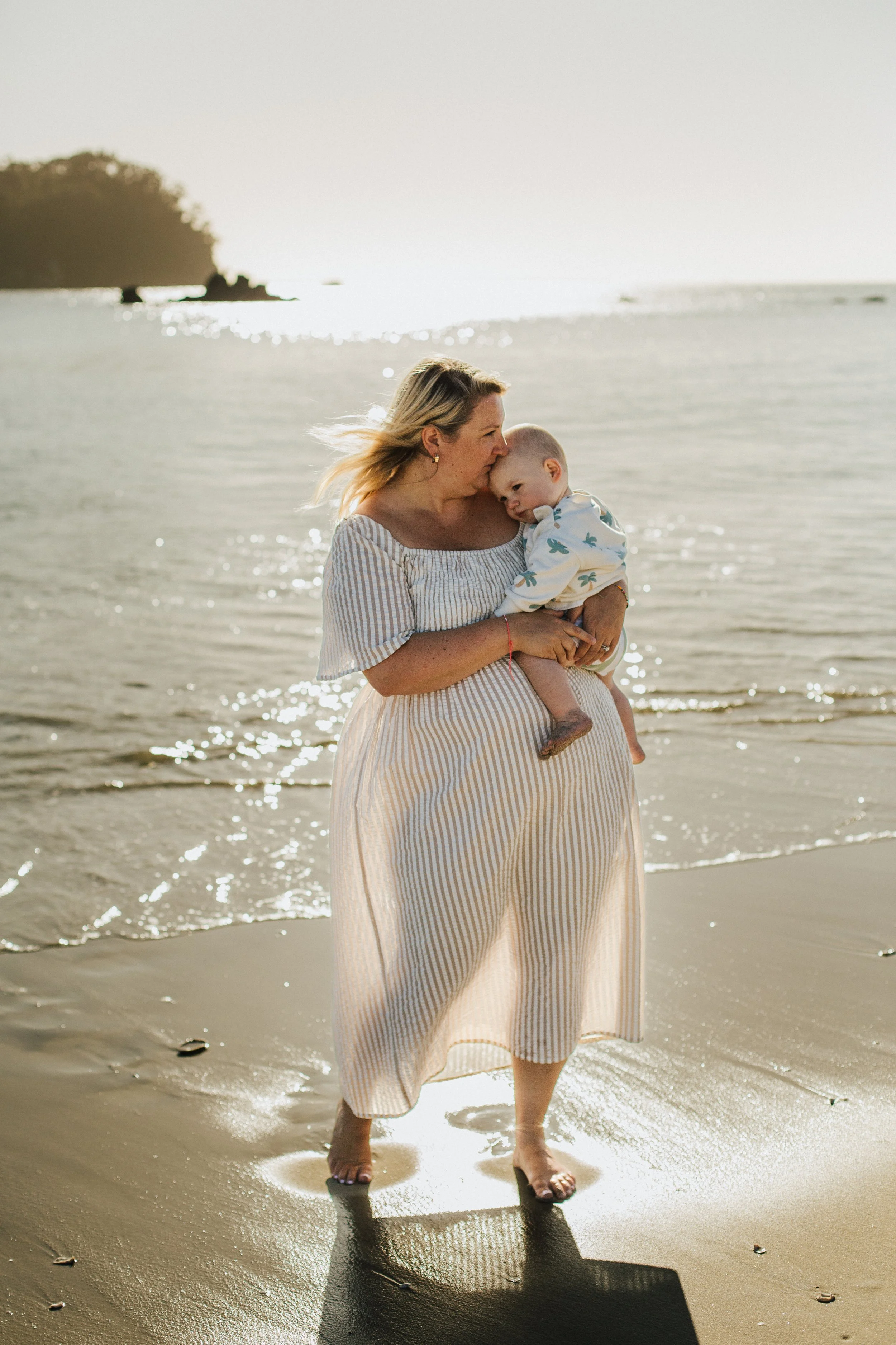 Alicia + Sam FS-317.jpg